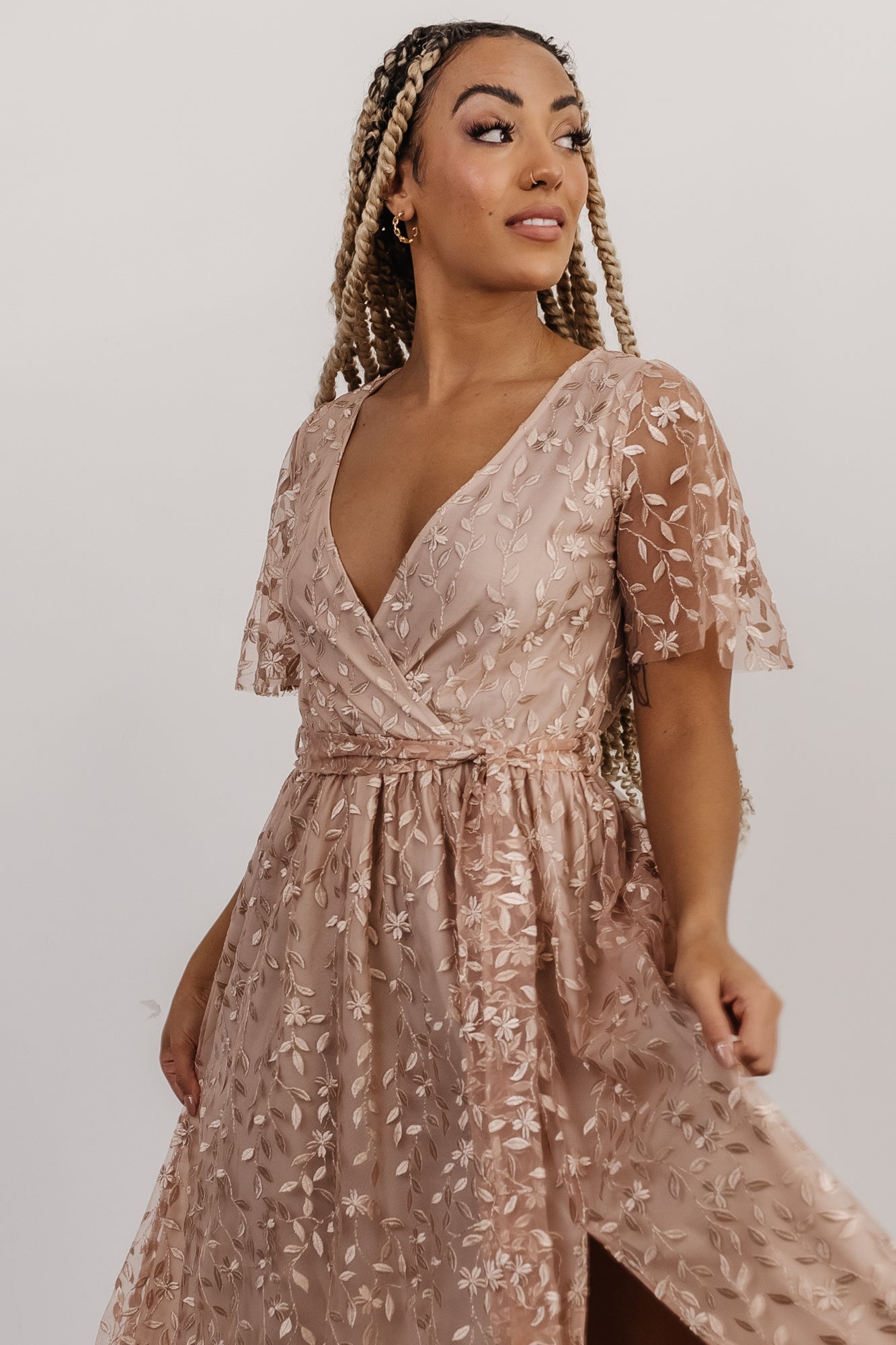 Fabric Swatch - Marseille Embossed | Champagne