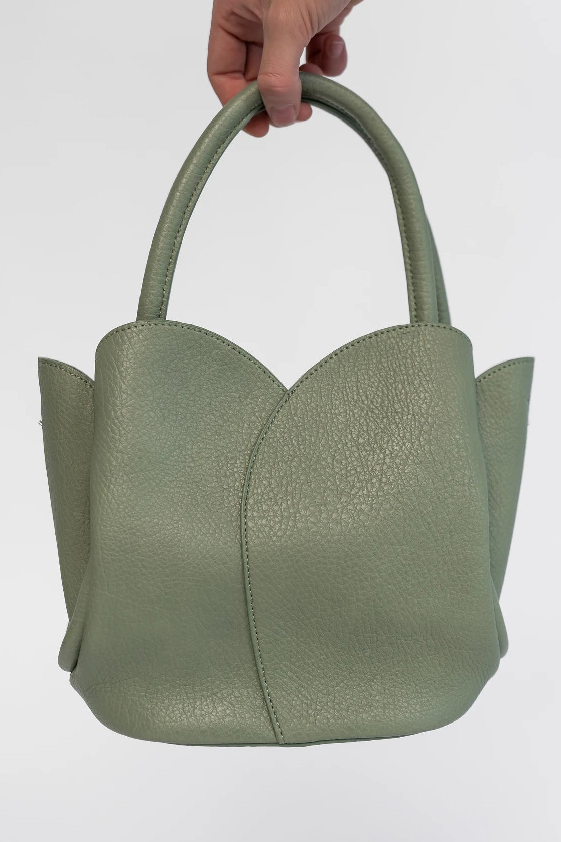 Beloved Tulip Tote Bag | Moss