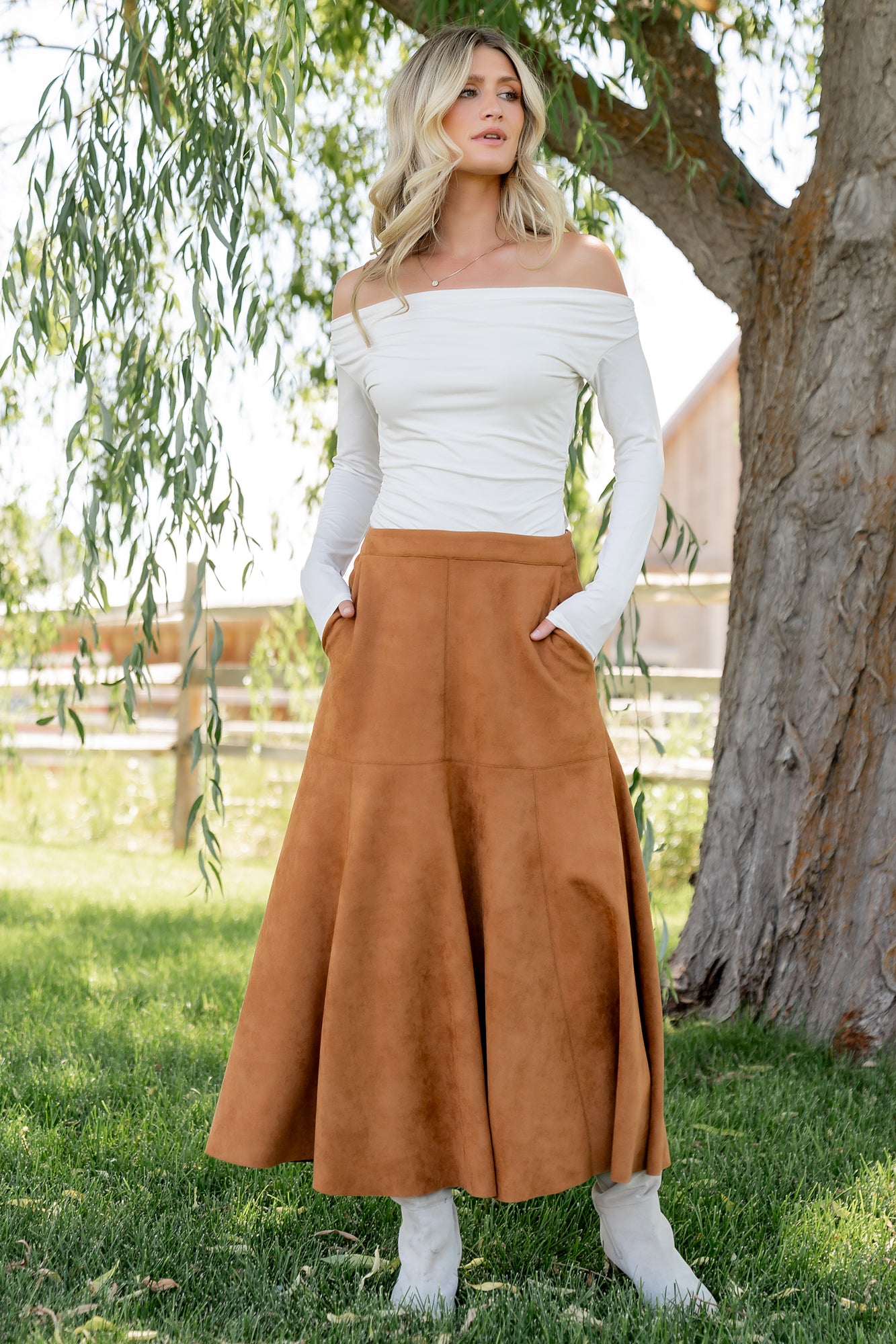 Tona Faux Suede Skirt Camel