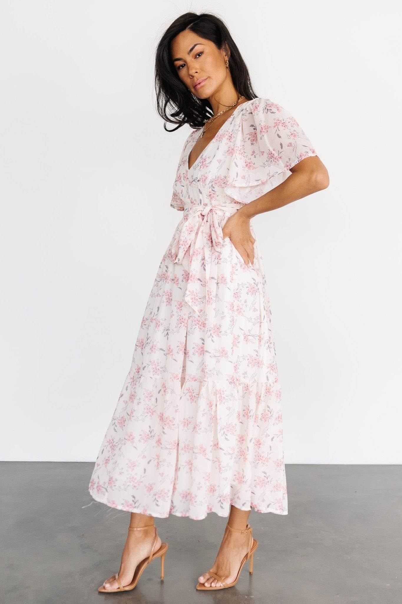 light pink midi dress JOIE fitted waist sit atop a classic A Modern Romance Floral Midi Dress