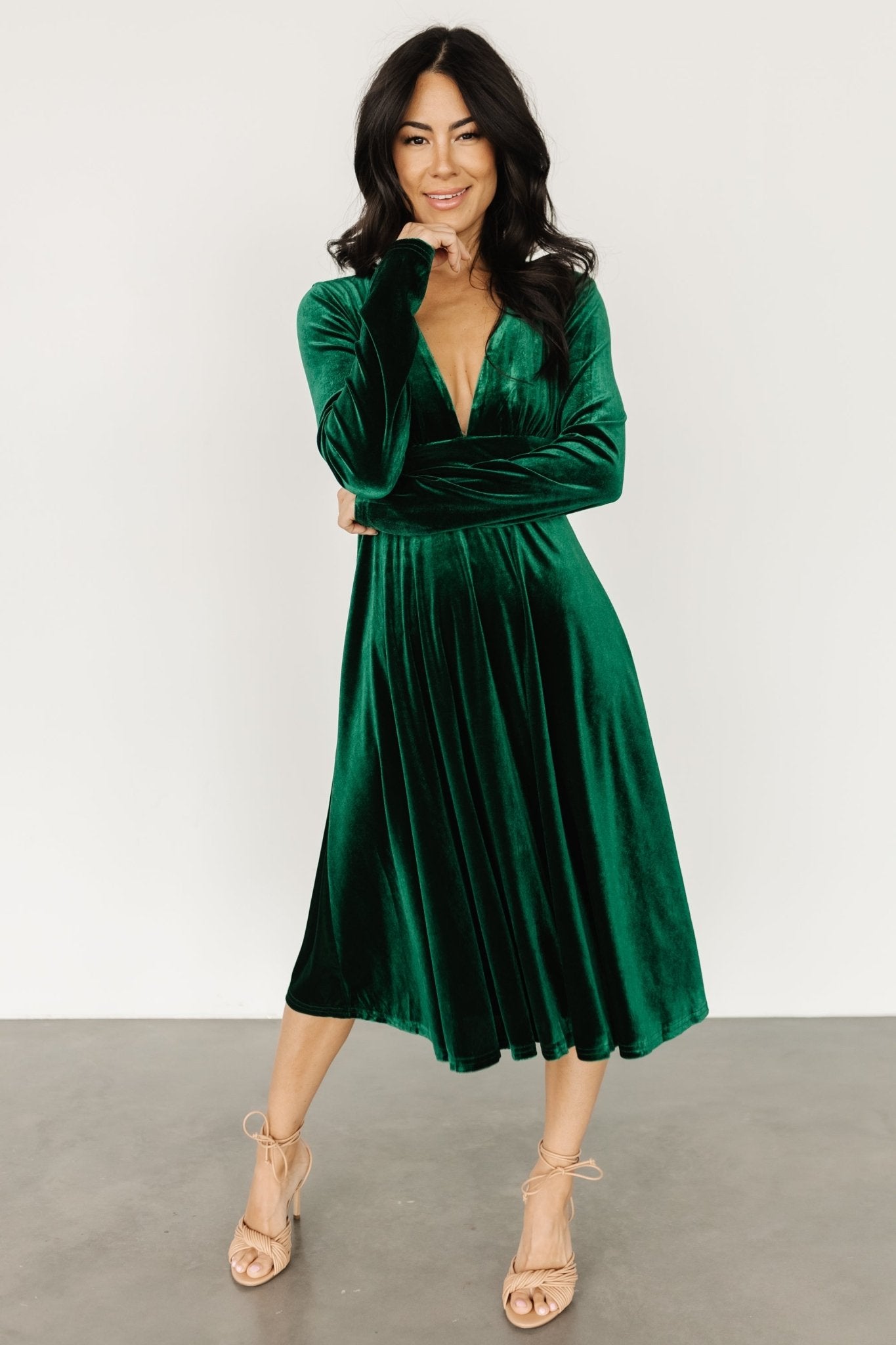 Velvet midi 2025 dress in green