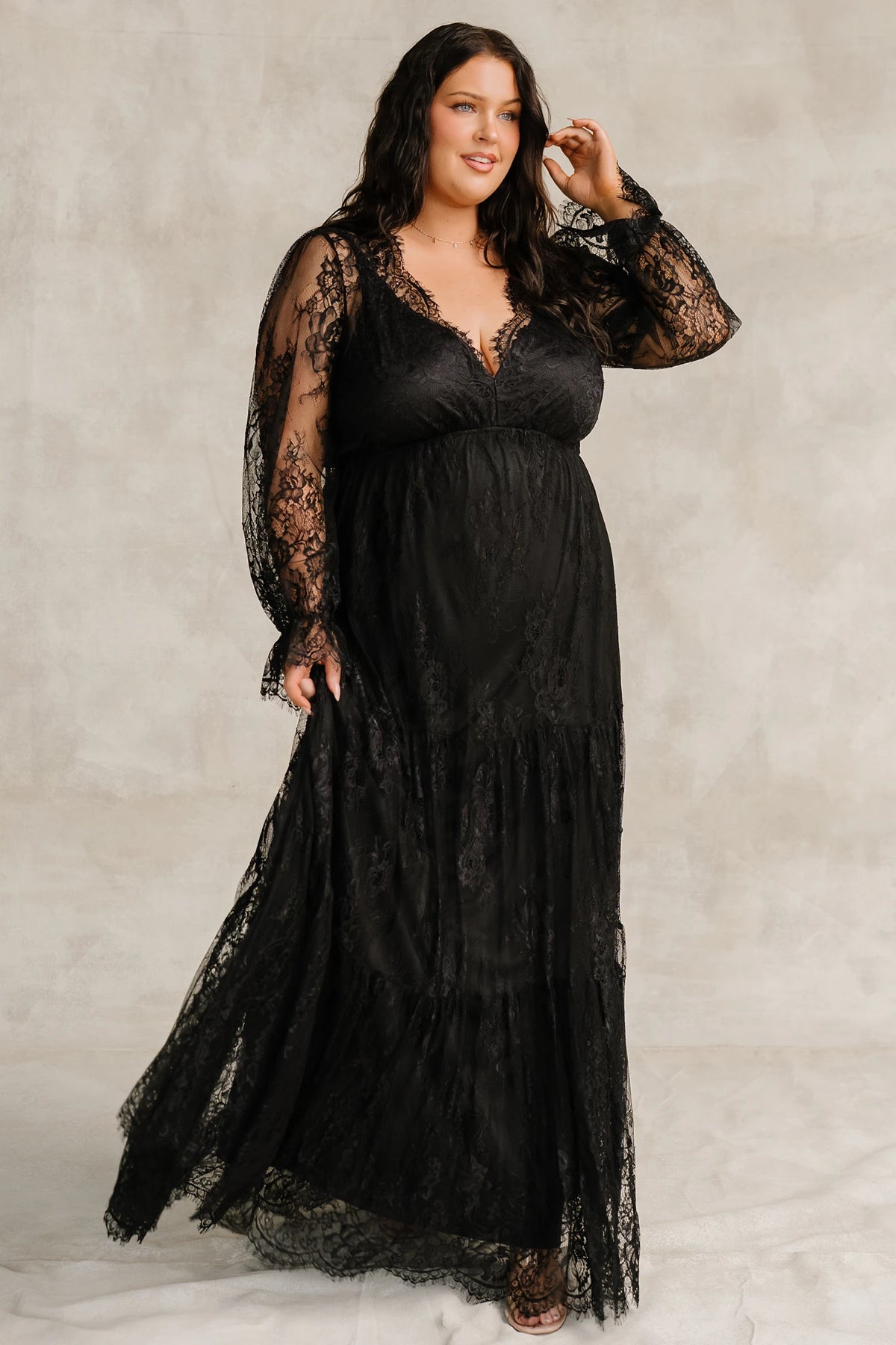 Gloria Lace Maxi Dress | Black
