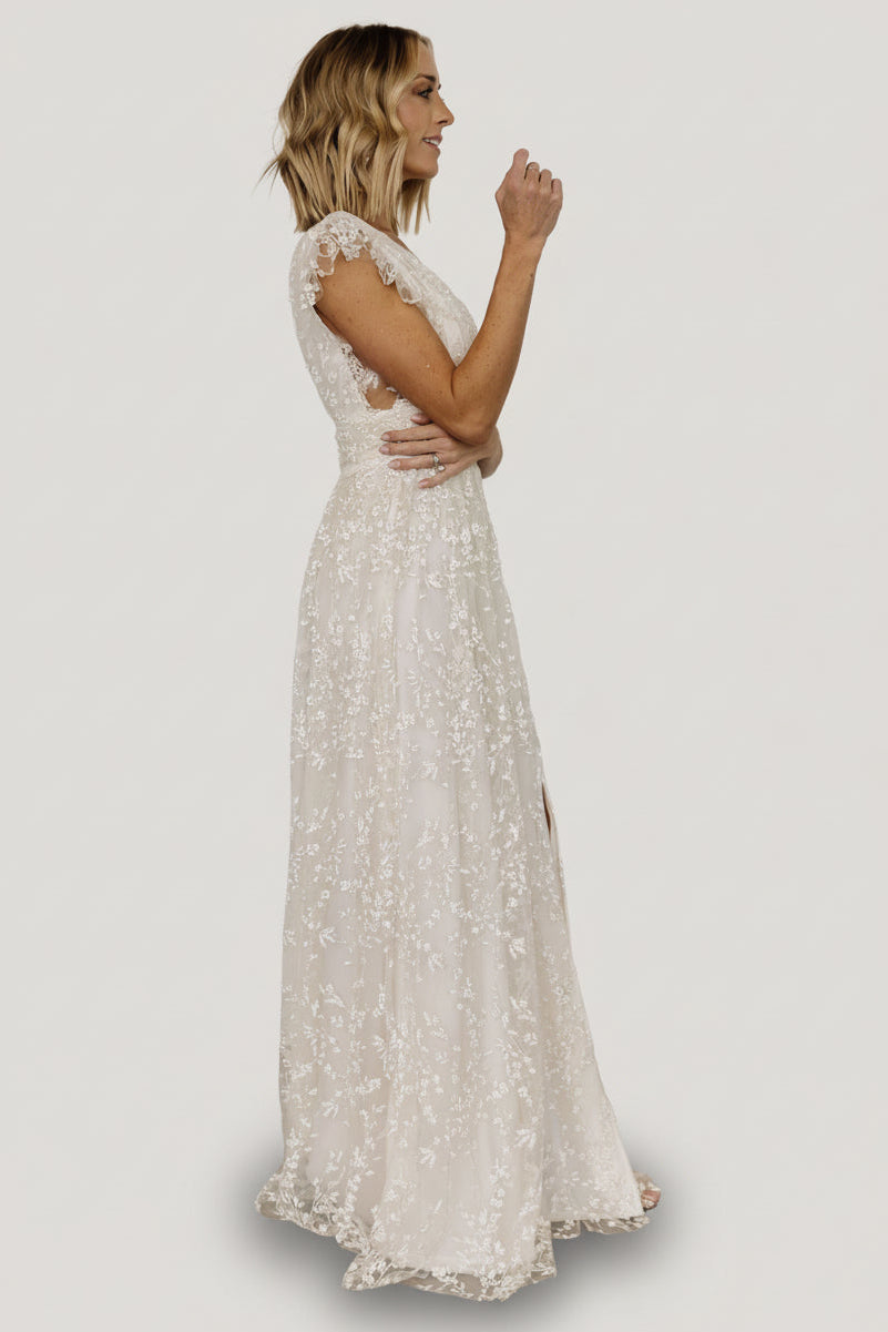 Baltic Born Womens Arlene Shimmer Gown | Ivory | Size: XL Baltic Born Womens Arlene Shimmer Gown | Ivory | Size: XL