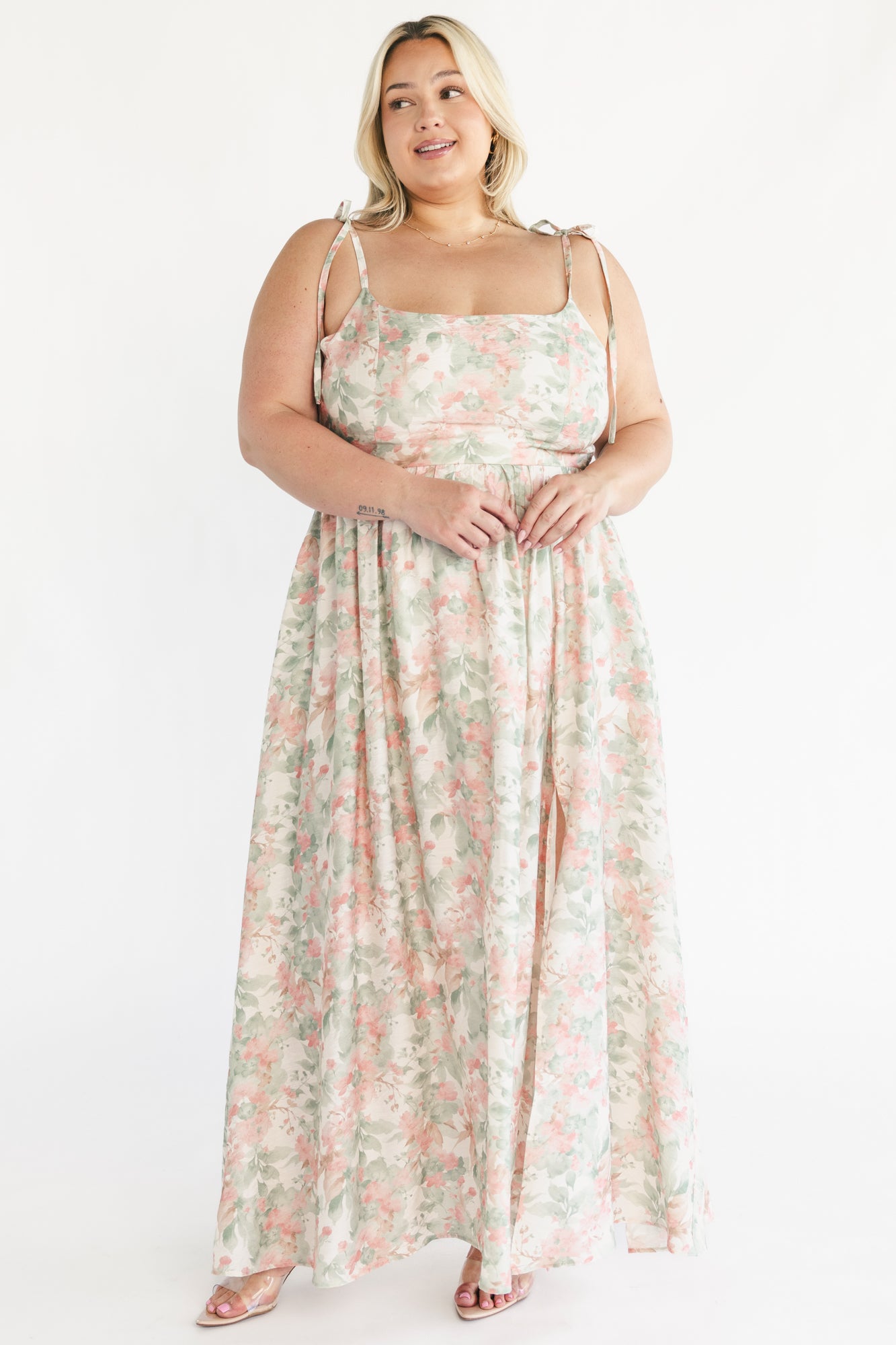 Baltic Born Womens Elton Maxi Dress | Sage + Blush Floral | Size: 3XL Baltic Born Womens Elton Maxi Dress | Sage + Blush Floral | Size: 3XL