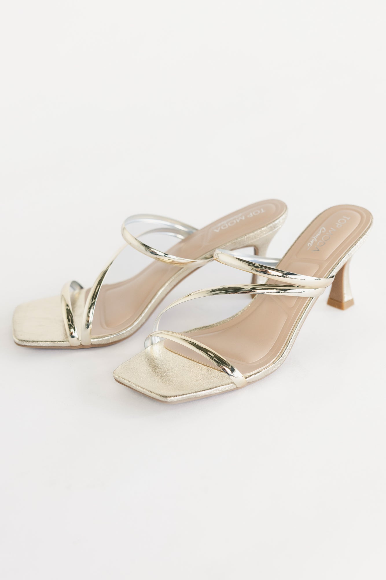 Lavon Slim Flared Heel | Gold