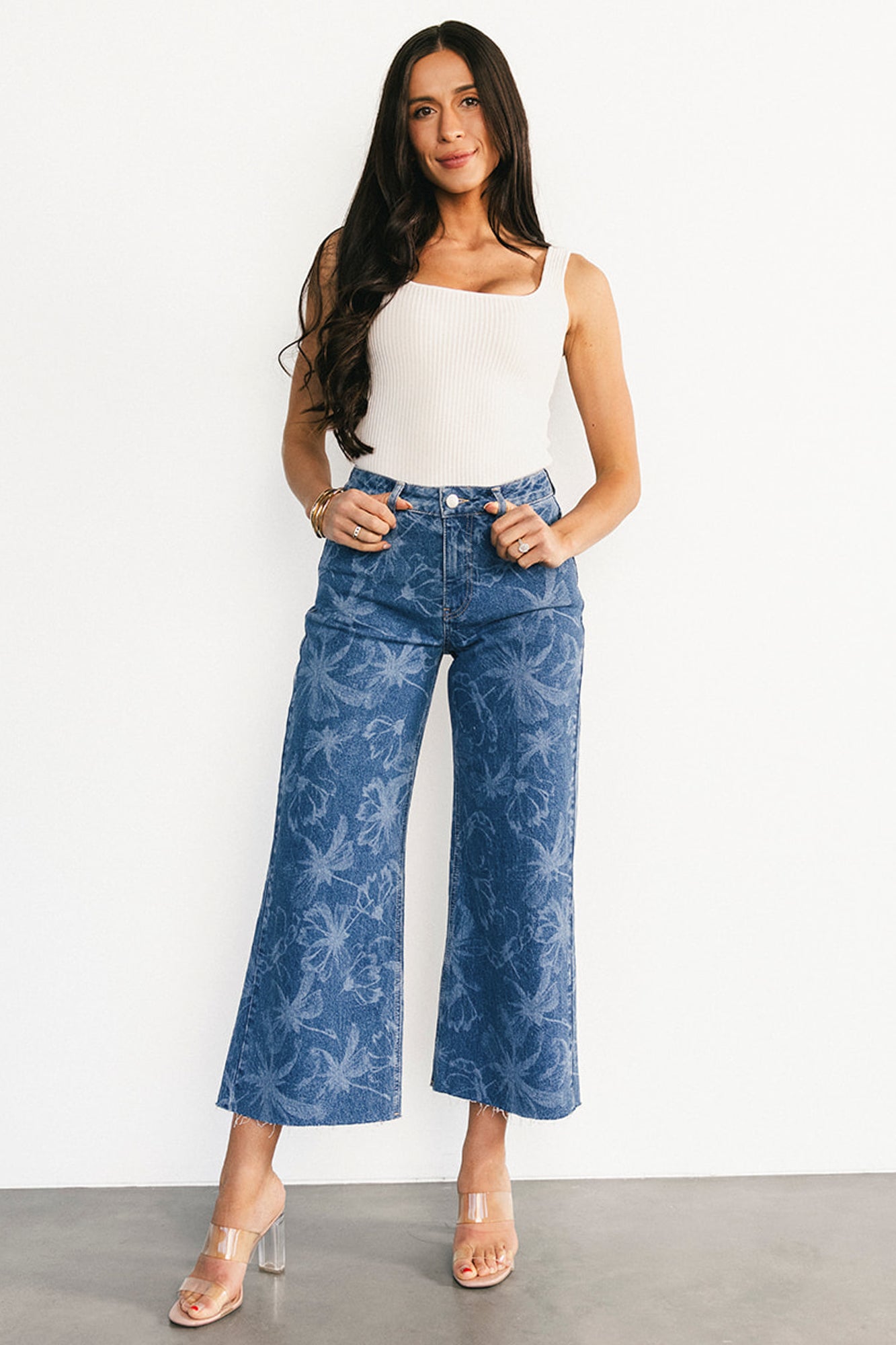 Cádiz Mid Rise Relaxed Jeans | Medium Floral Wash