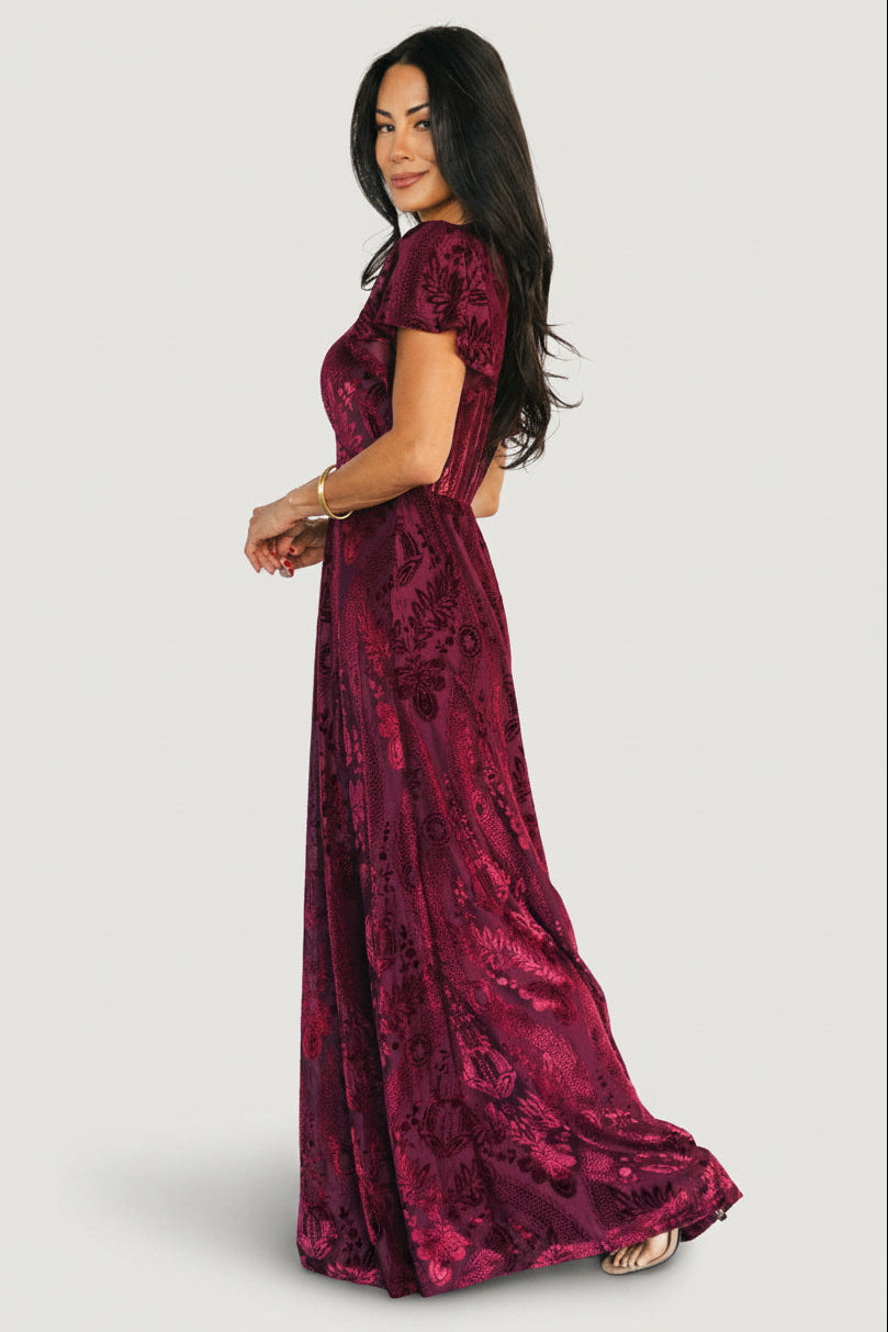Baltic Born Womens Kimberly Velvet Maxi Dress | Wine