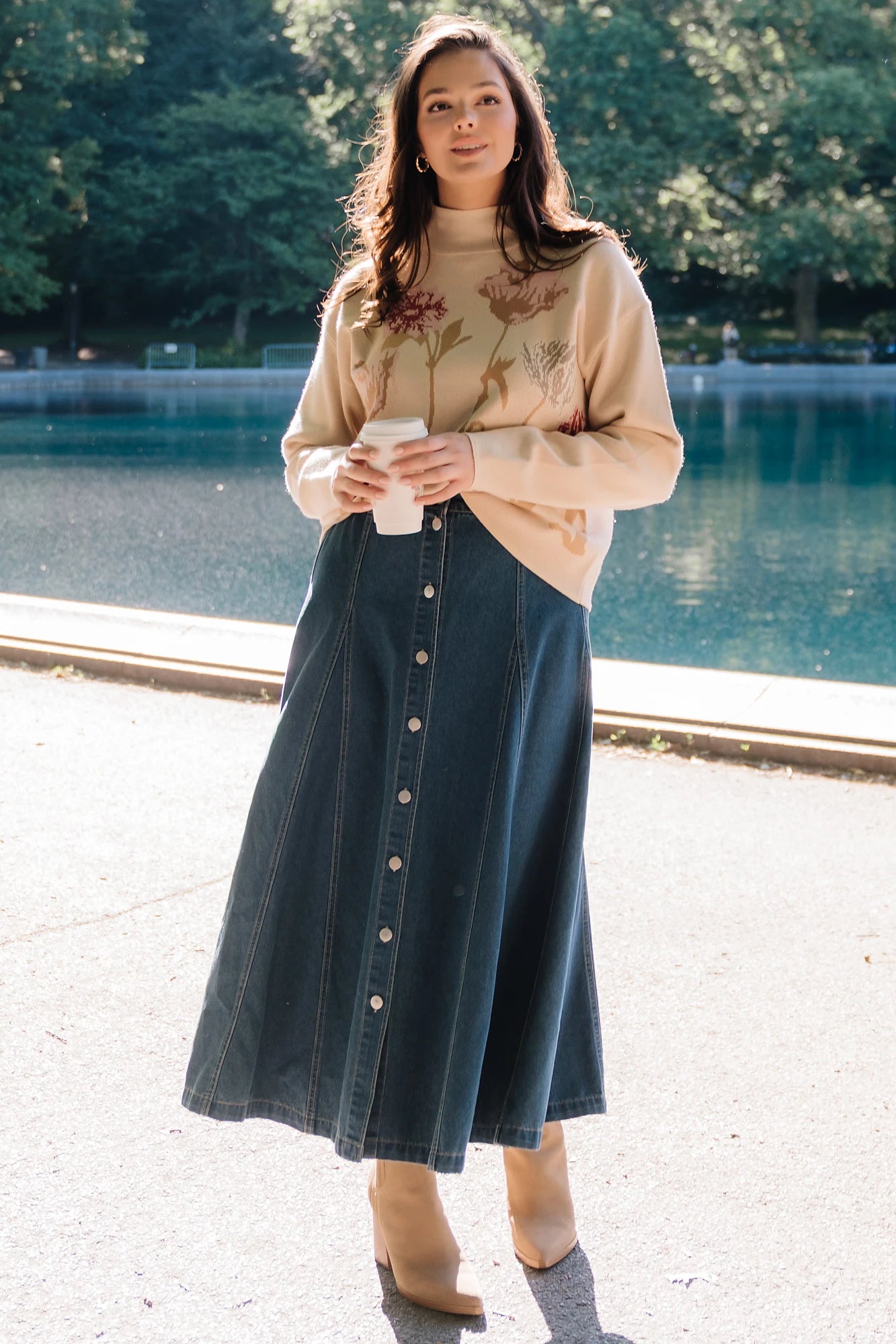 Marlowe Flower Sweater | Natural