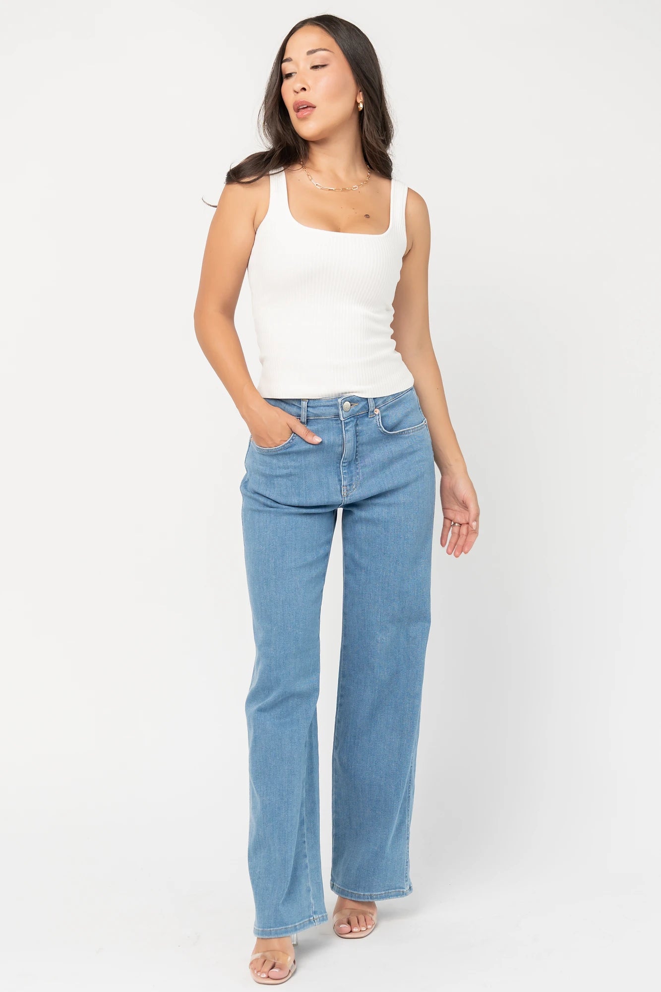 Vesper Mid Rise Wide Leg Jeans | Mid Wash