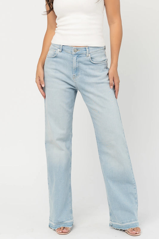 Bria High Rise Wide Leg Jeans | Light Wash