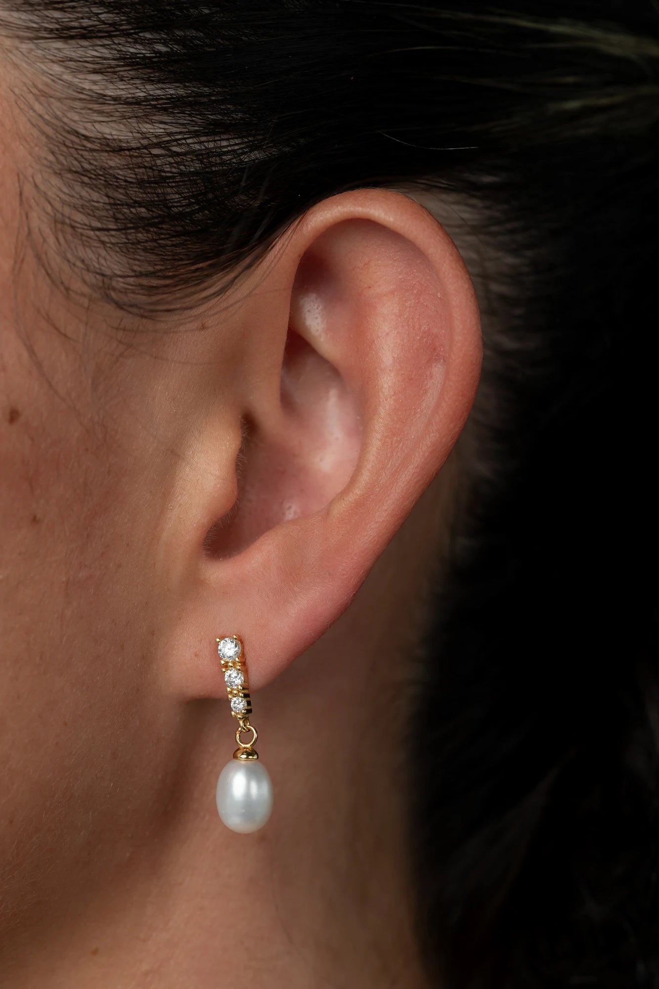 Romona Freshwater Pearl Earrings | Gold