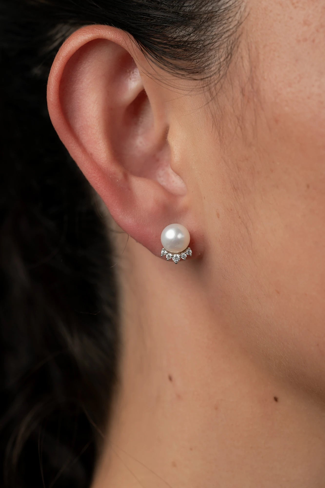 Livvy Pearl Stud Earrings | Silver