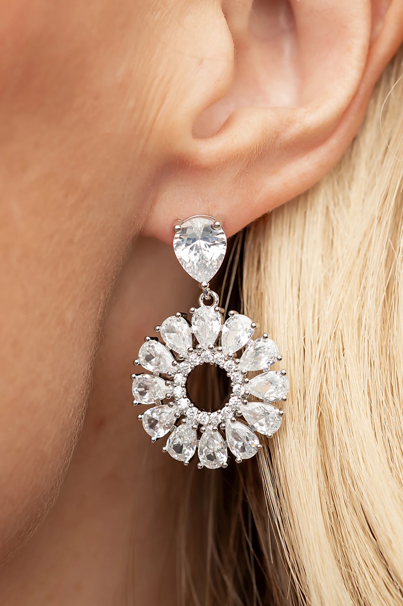 Lisandra Cluster Drop Earrings | Silver