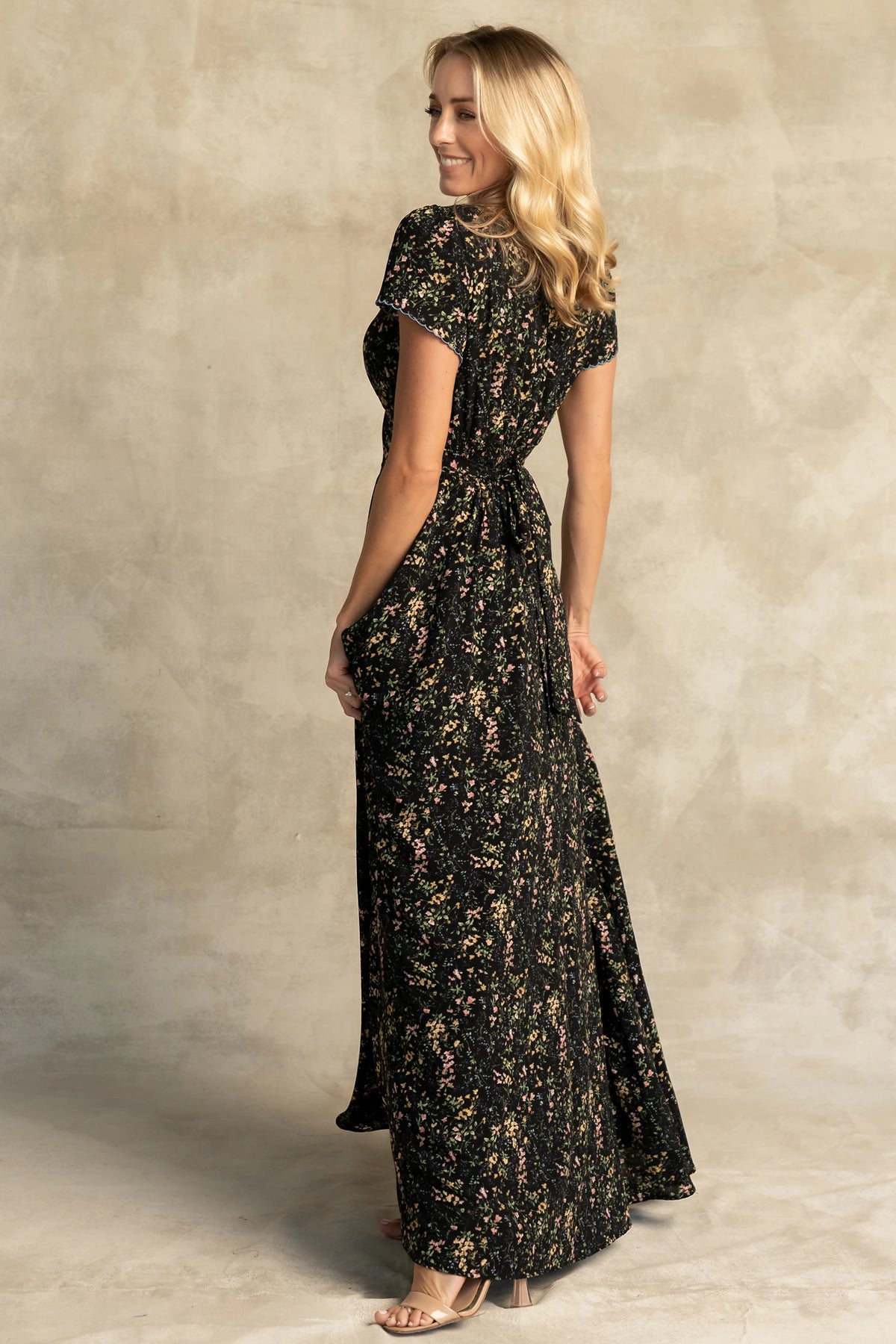 Jada Maxi Dress | Black Floral