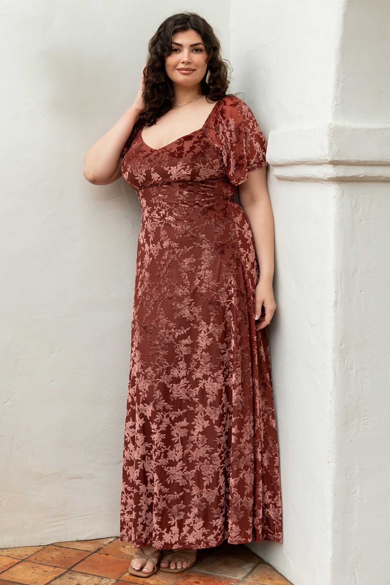 Baltic Born Womens Everley Velvet Maxi Dress | Cinnamon | Size: 1XL Baltic Born Womens Everley Velvet Maxi Dress | Cinnamon | Size: 1XL