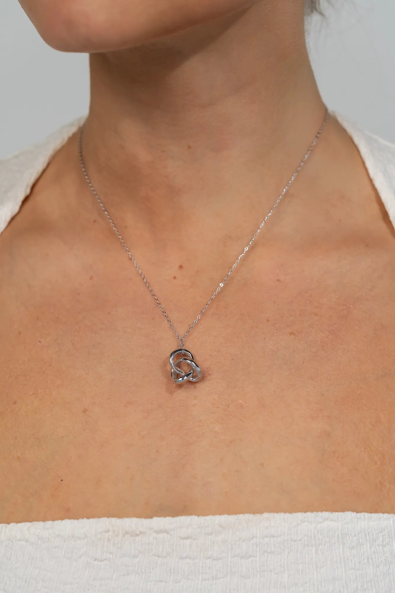 Infinity Knot Pendant Necklace | Silver