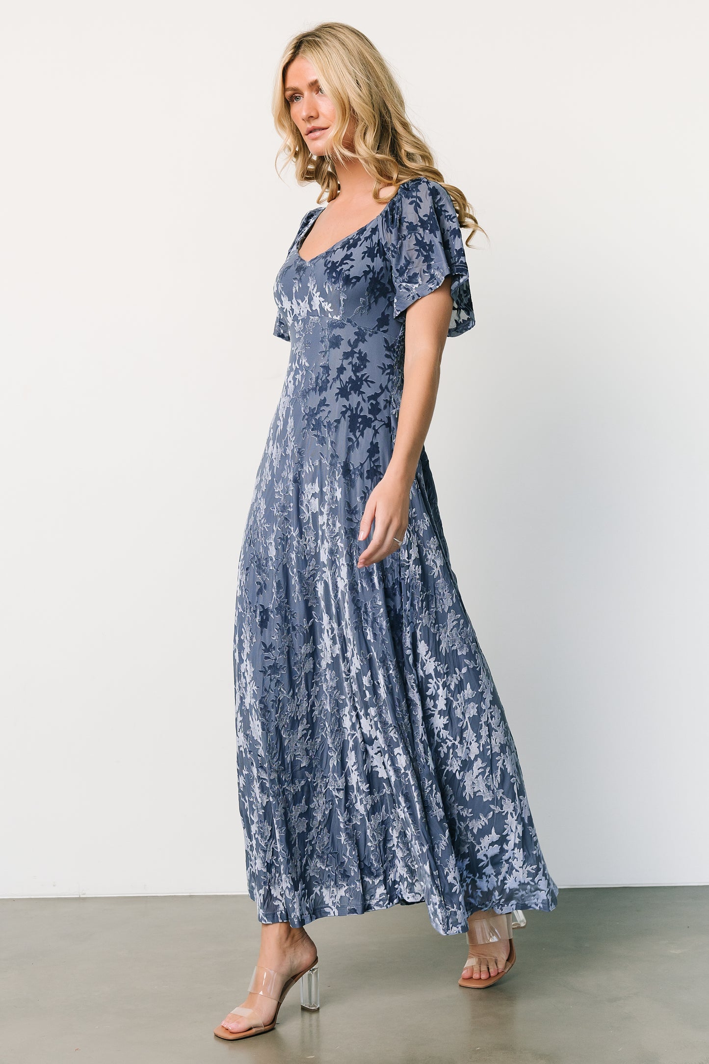 Everley Velvet Maxi Dress | Whisper Blue