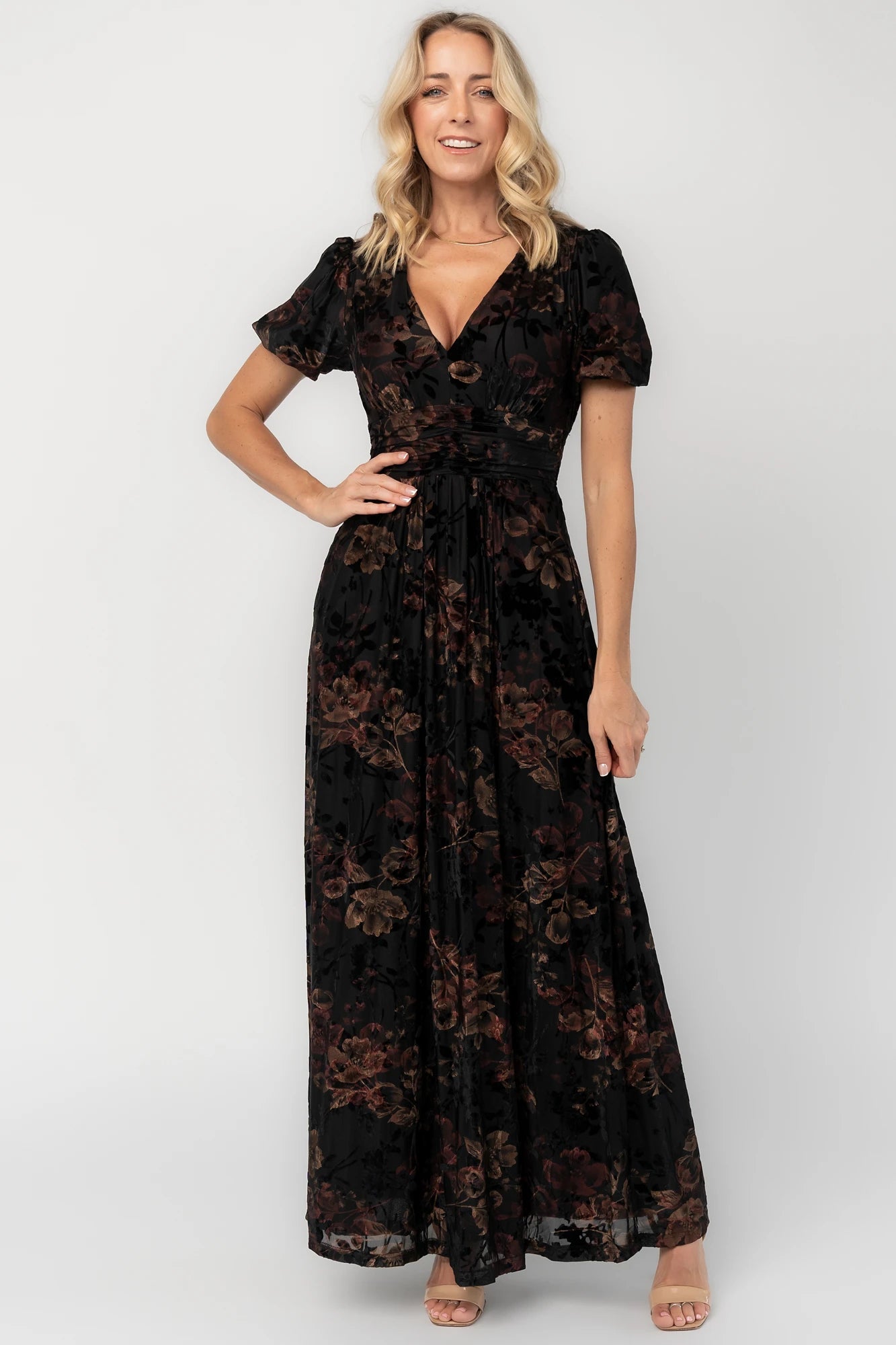 Leslie Velvet Maxi Dress | Black Floral