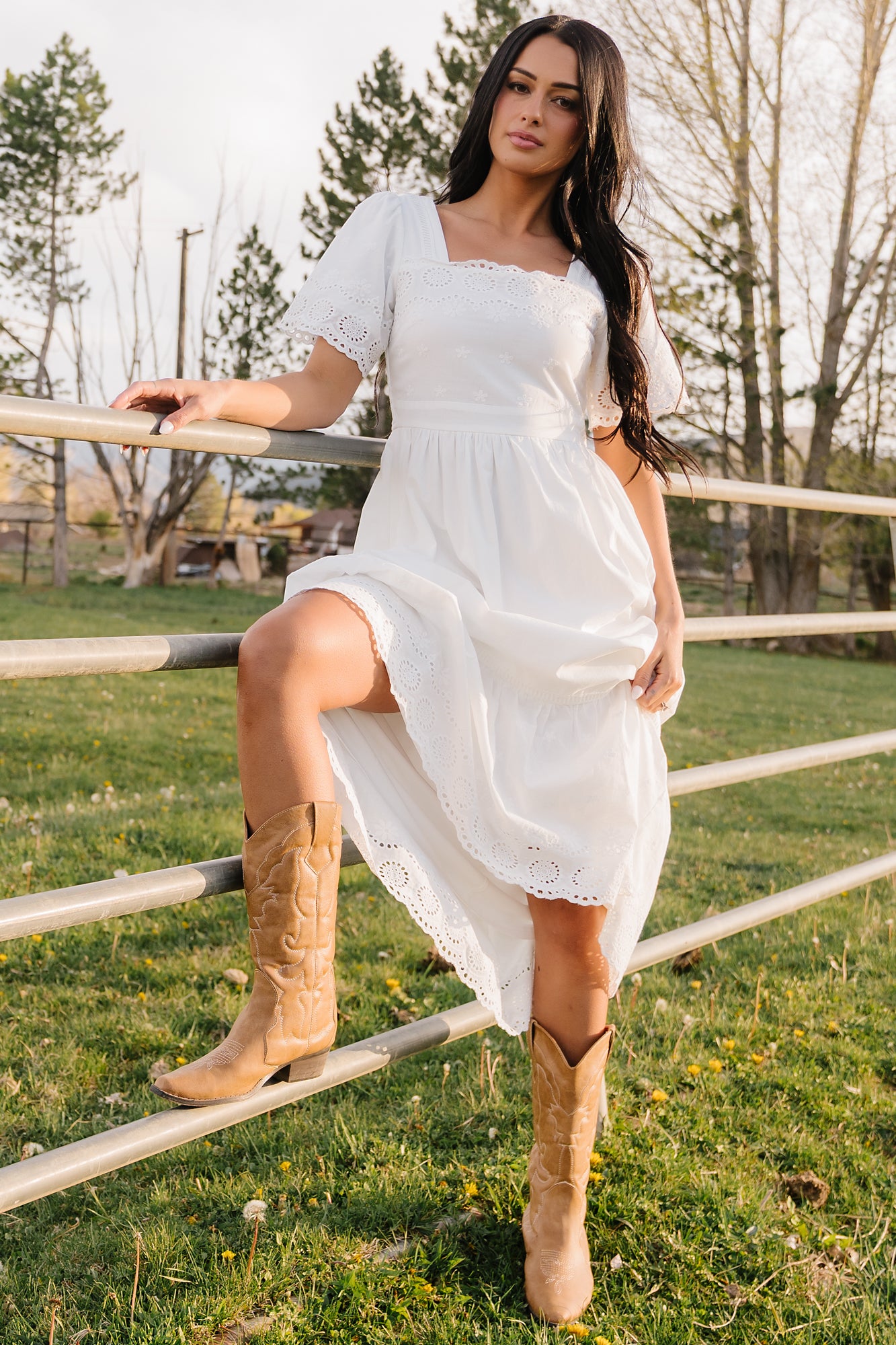Maddy Eyelet Midi Dress | Off White