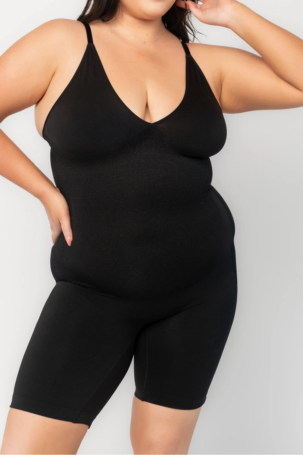 Essential Deep V Mid Thigh Bodysuit | Black