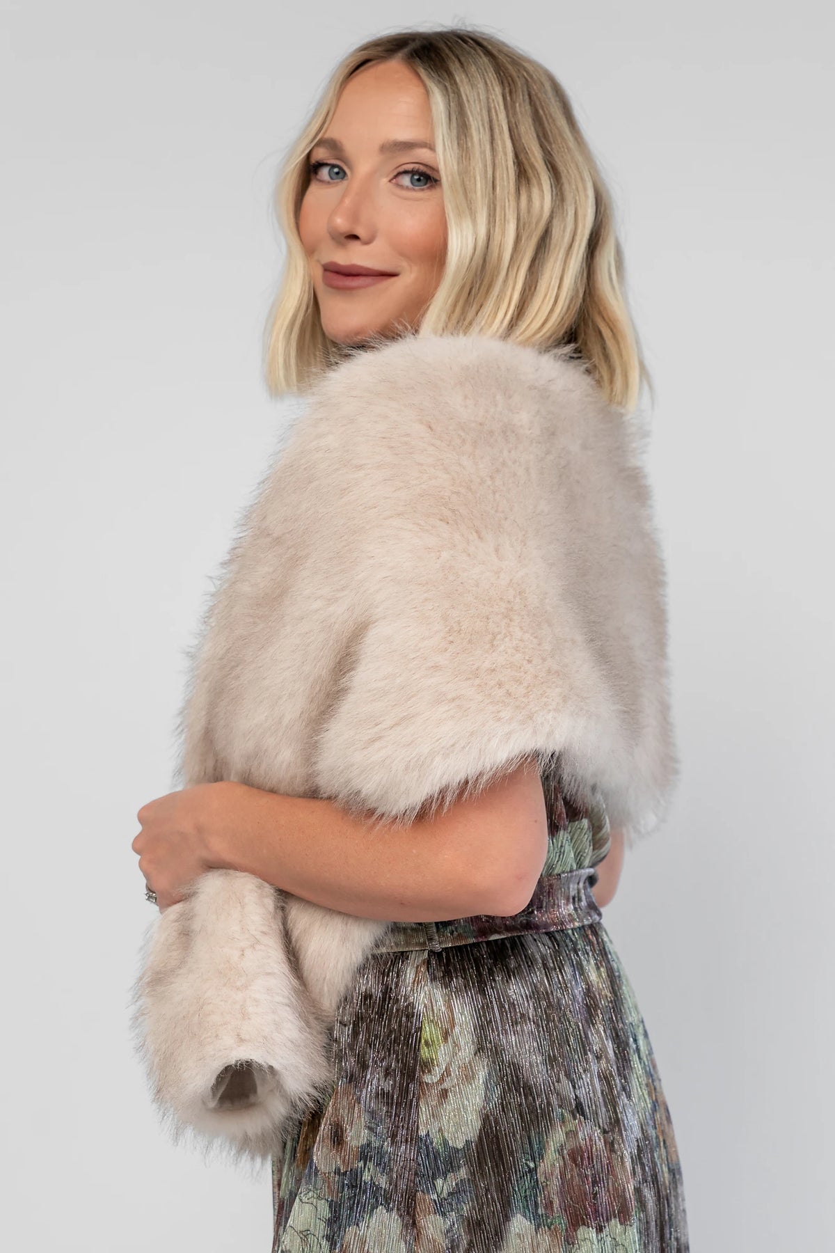 Torino Faux Fur Shawl | Warm Taupe