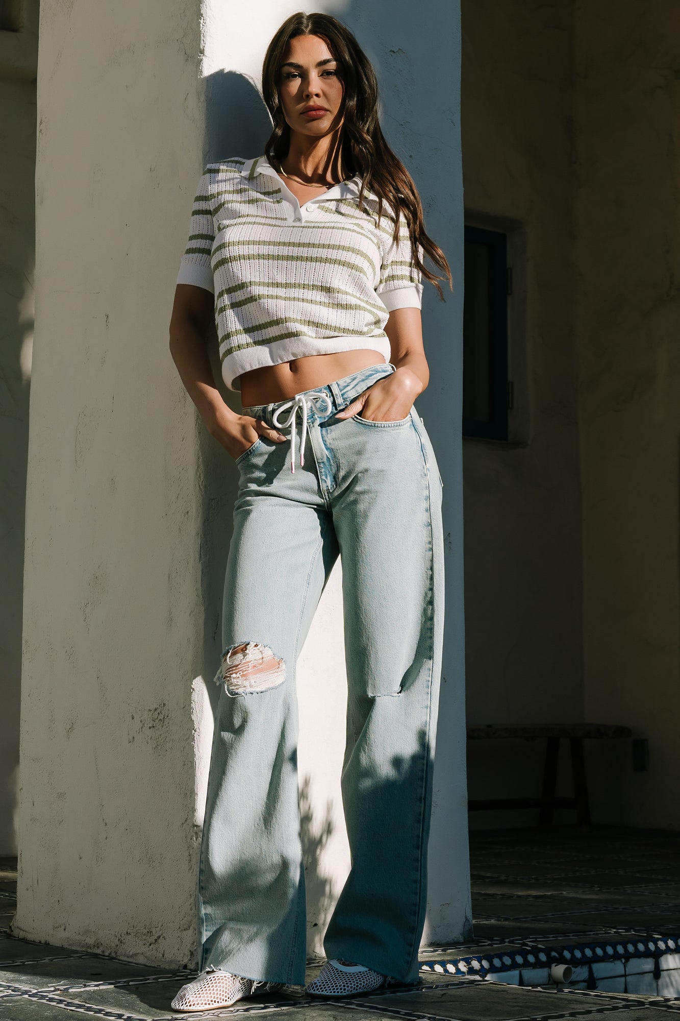 Ronda Mid Rise Ripped Jeans | Light Wash