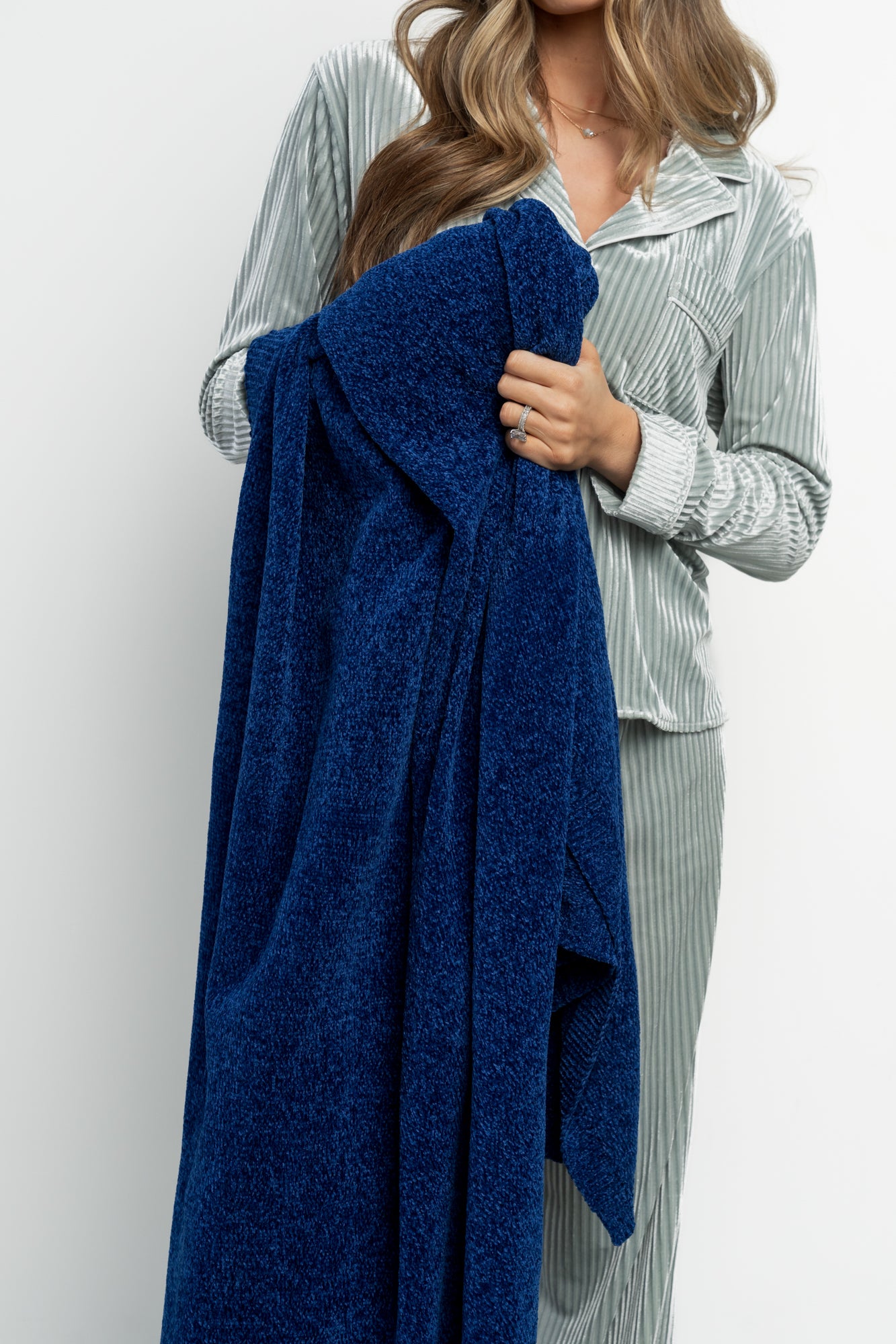 Chrissy Throw Blanket | Cobalt