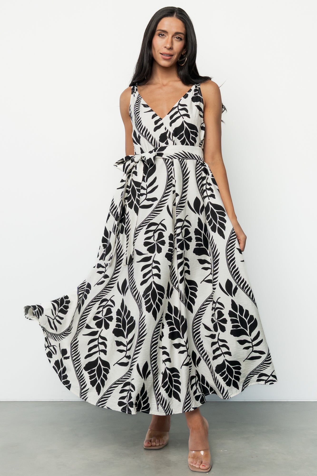 Sofía Maxi Dress | Ivory + Black