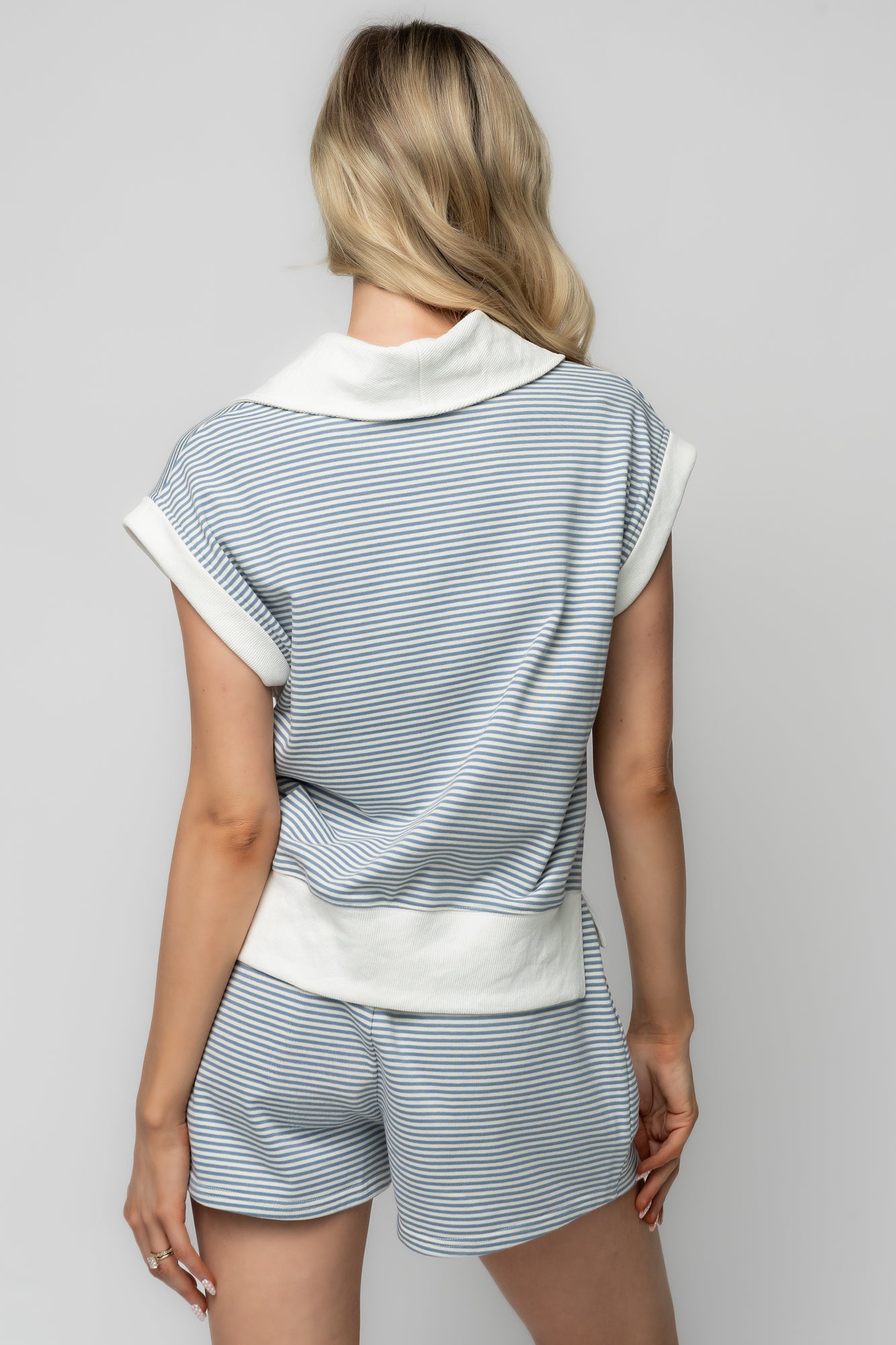 Styled look of the full Leah set on model showing high-low side-slit hem and relaxed silhouette for effortless everyday wear.