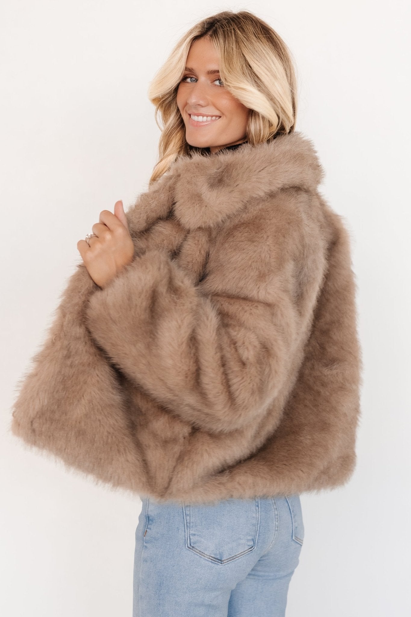 Amarante Faux Fur Coat | Beige Mink - Baltic Born