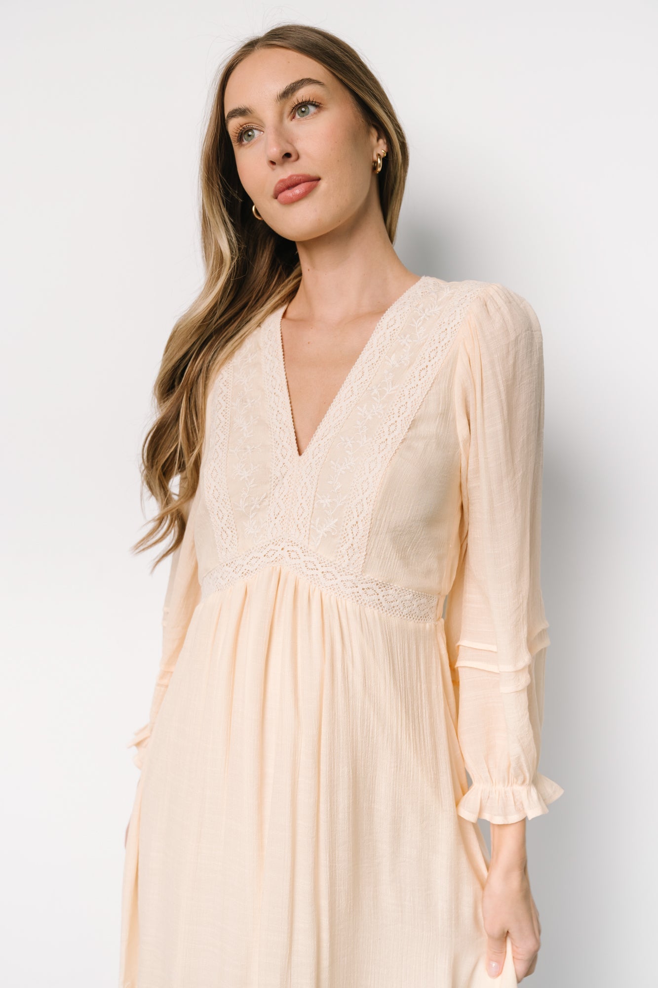 Baltic Born Womens Amberlee Embroidered Dress | Cream