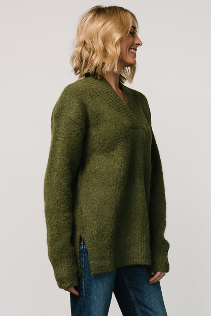 Calgary Oversized Sweater | Olive - Baltic Born