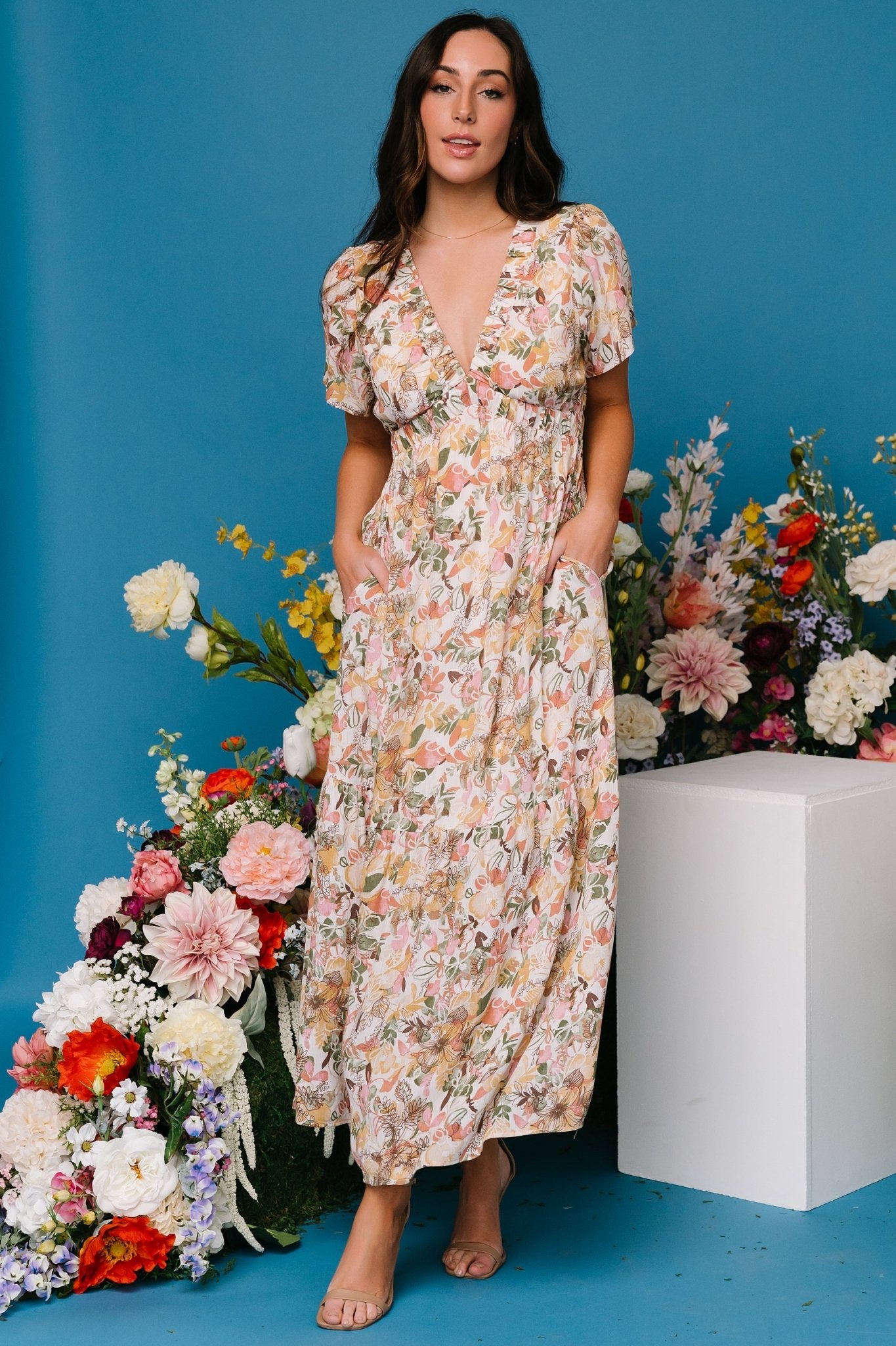 flower short sleeve dress Baltic Born Womens Cassie Short Sleeve Dress | Multi Floral
