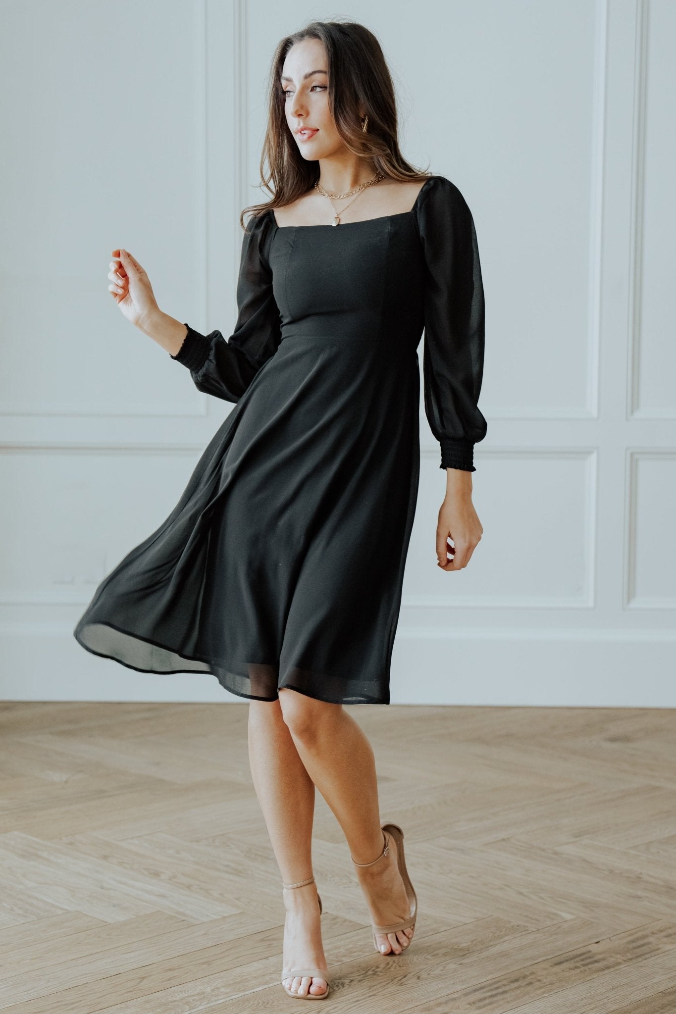 Elise Short Chiffon Dress — Black Smocked Back