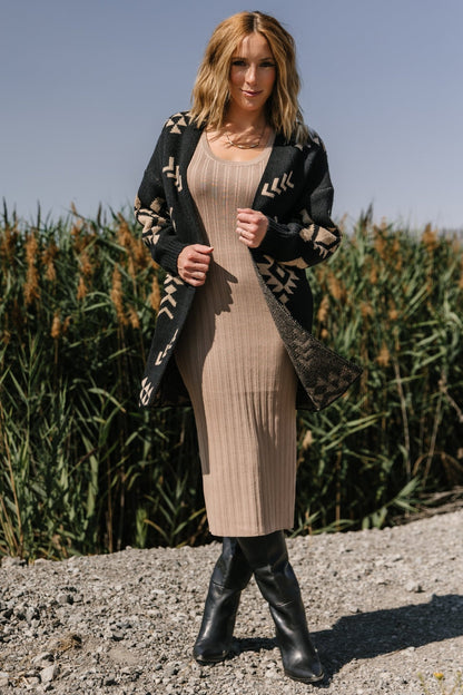 Hays Oversized Cardigan | Black + Tan - Baltic Born