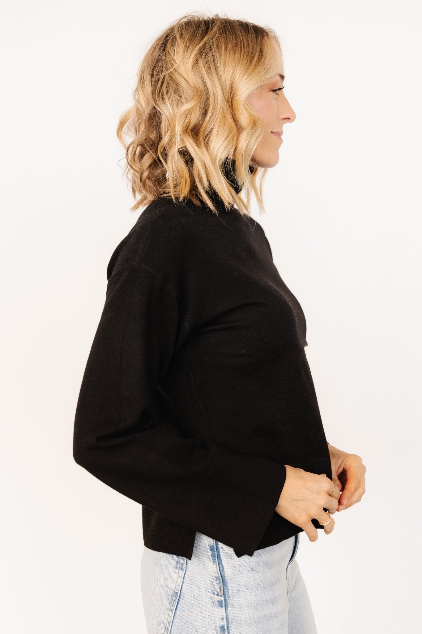 Irene Turtleneck Sweater Top | Black - Baltic Born