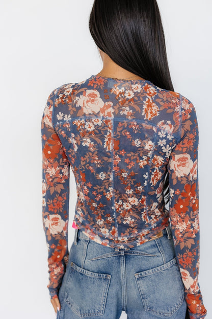 Jaynie Sheer Top | Slate Floral - Baltic Born