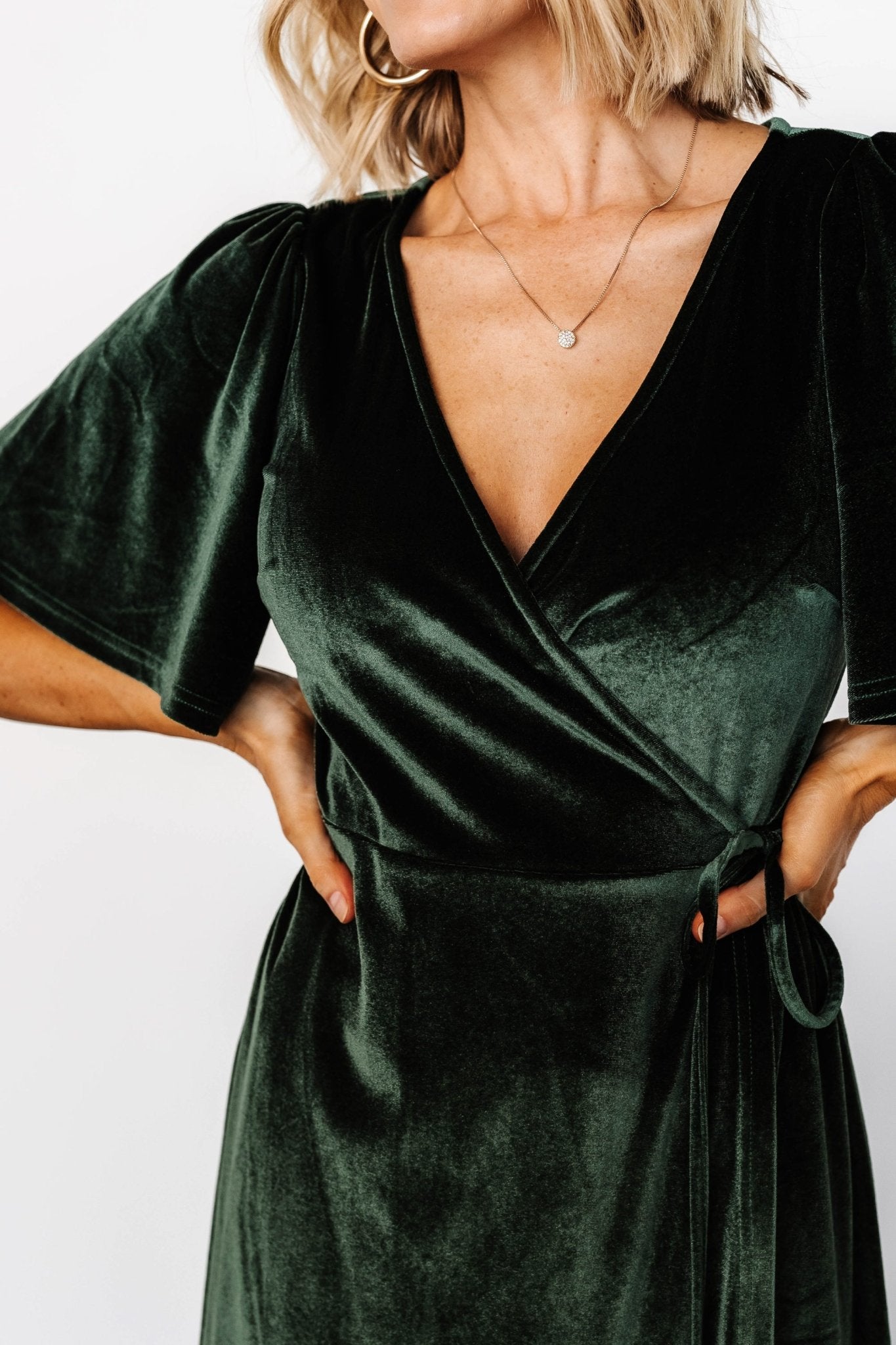 Katelyn Velvet Maxi Wrap Dress | Deep Green - Baltic Born