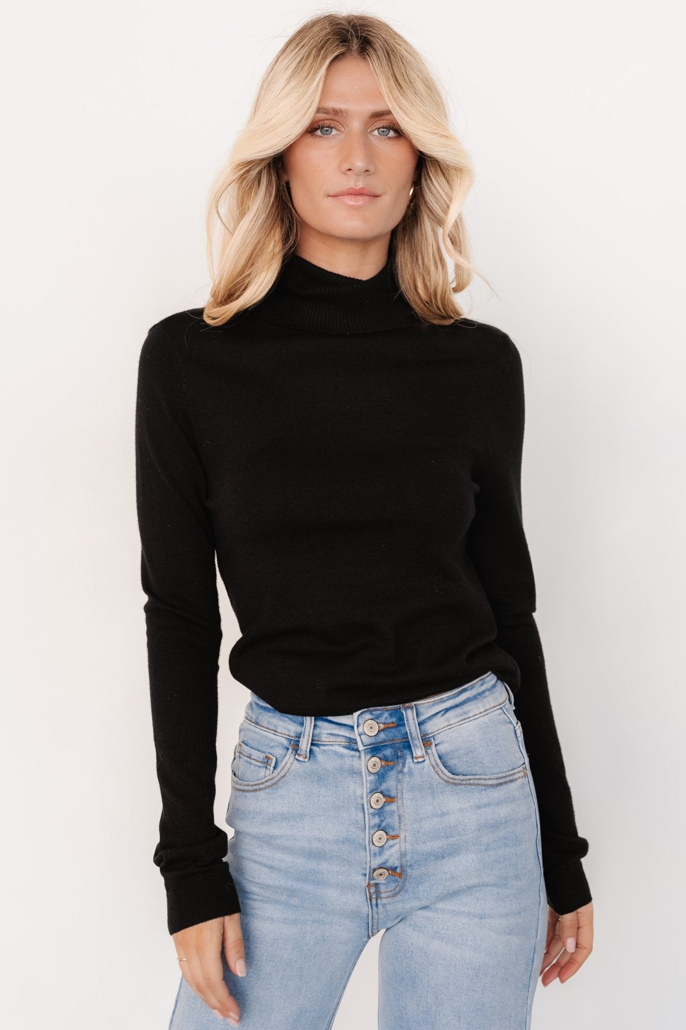 Lorelai Turtleneck Sweater Top | Black - Baltic Born