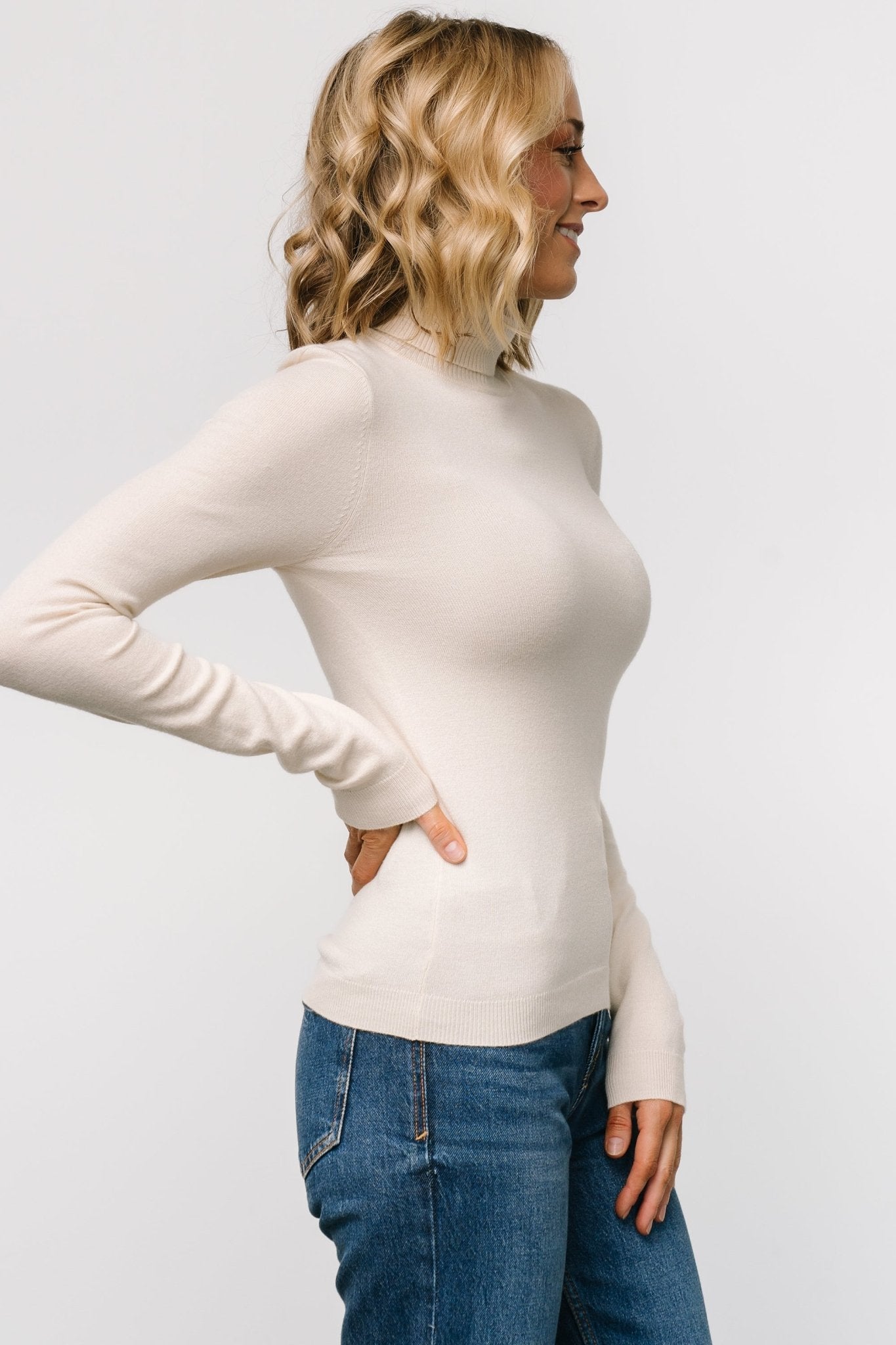 Lorelai Turtleneck Sweater Top | Cream - Baltic Born