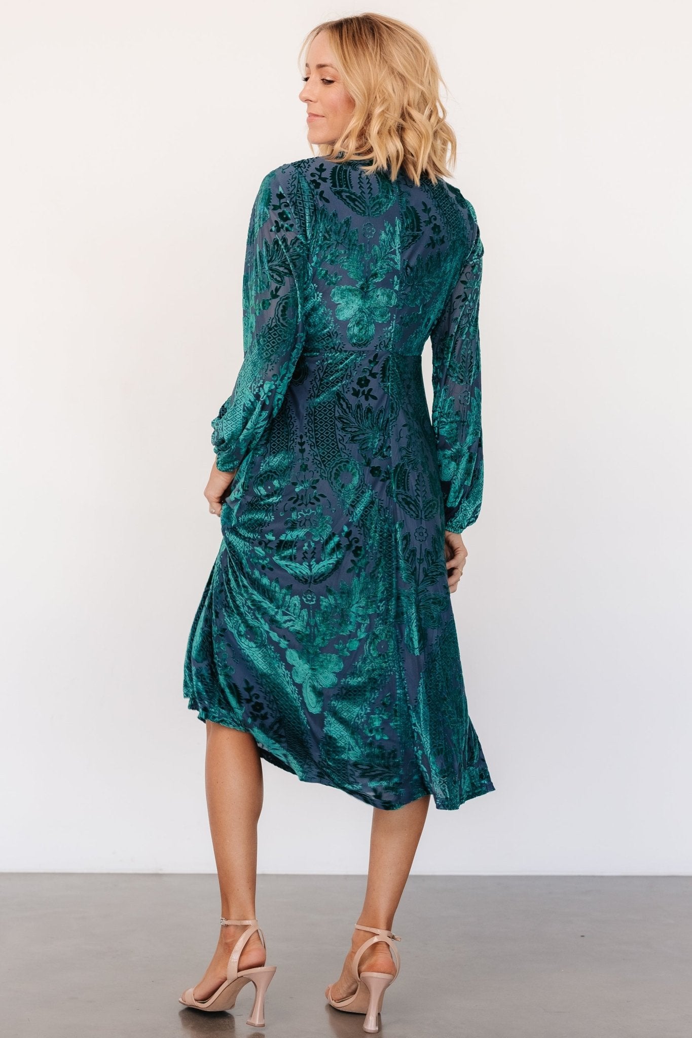 Lorielle Velvet Midi Dress | Emerald Print - Baltic Born