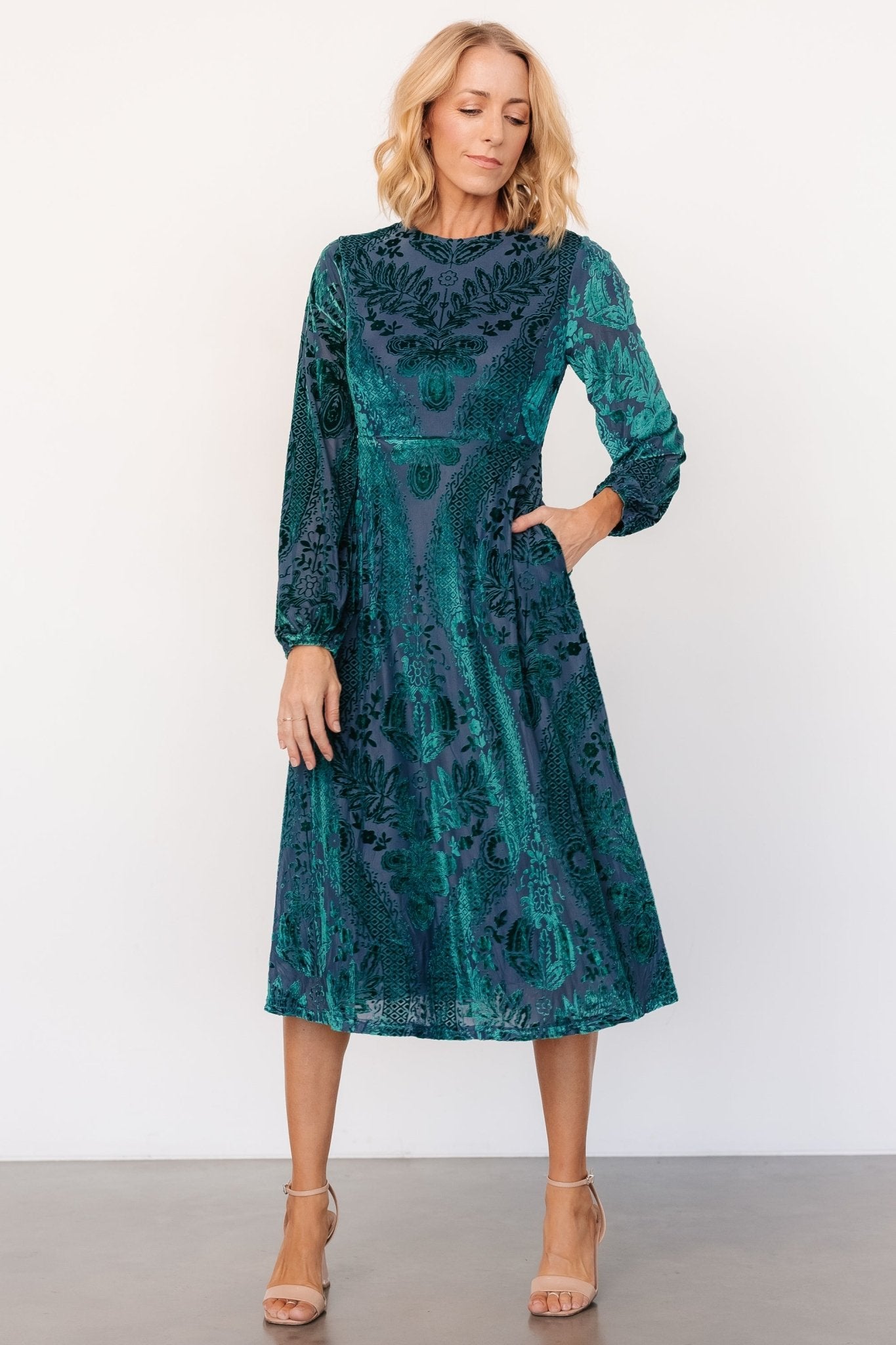 Lorielle Velvet Midi Dress | Emerald Print - Baltic Born