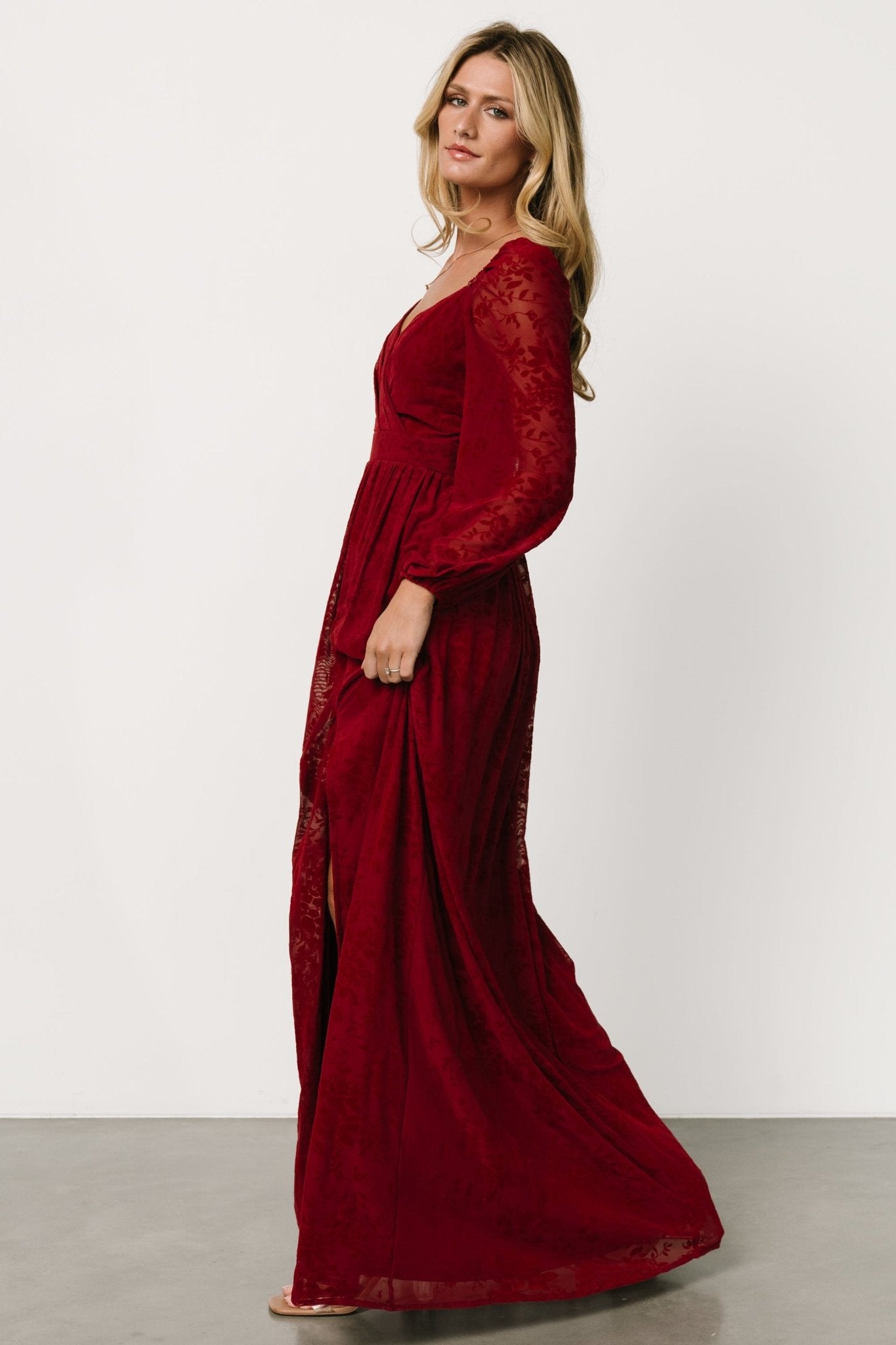 Mable Velvet Maxi Dress | Crimson - Baltic Born