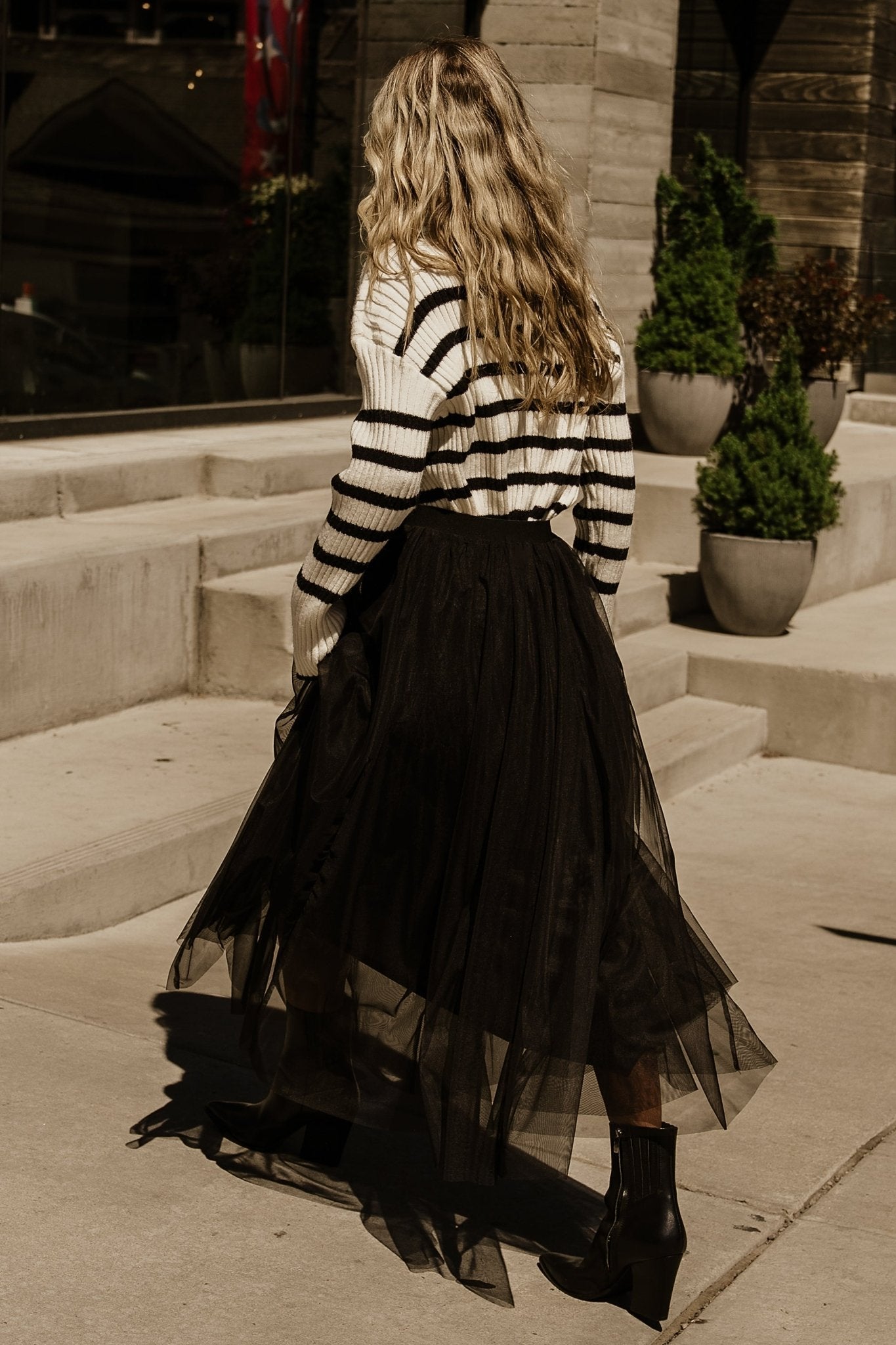 Black Tulle Skirt With Boots Tulle Maxi Skirt Outfit Tulle Skirt