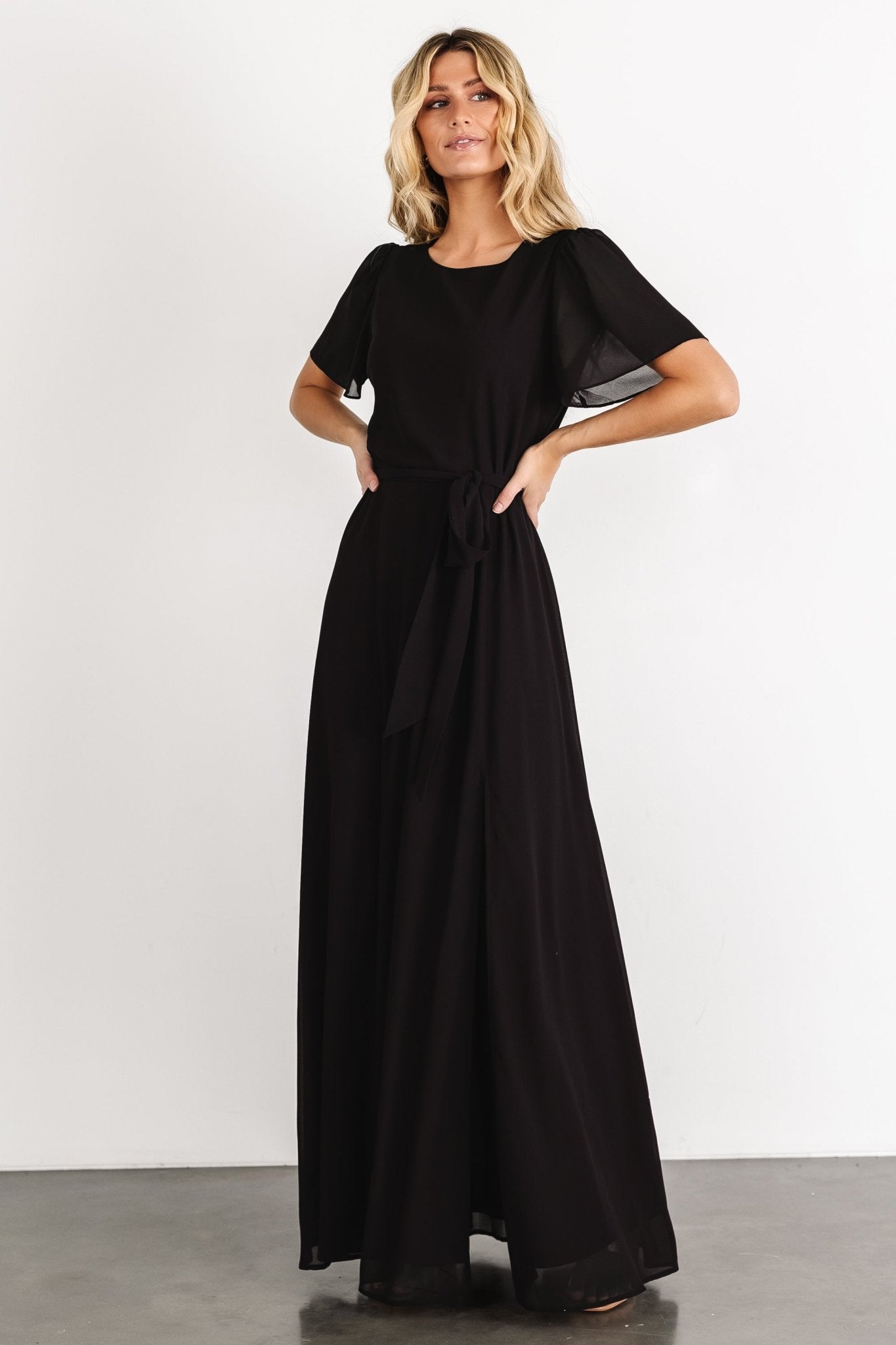 Naomi Short Sleeve Maxi Dress | Black - Baltic Born