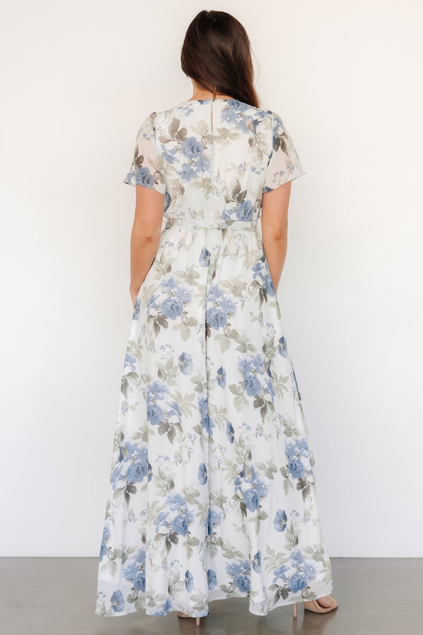 Naomi Short Sleeve Maxi Dress | Dusty Blue Floral - Baltic Born