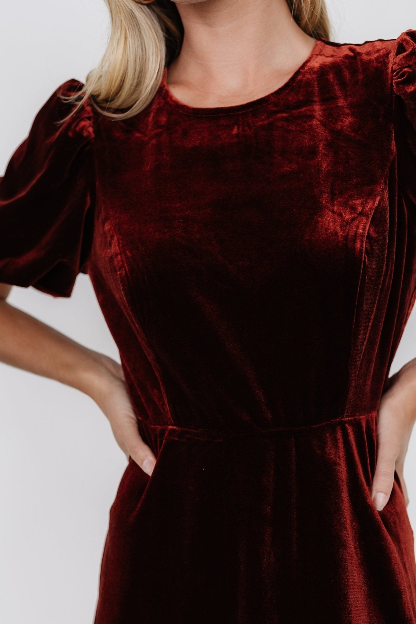 Nita Velvet Midi Dress | Deep Cinnamon - Baltic Born