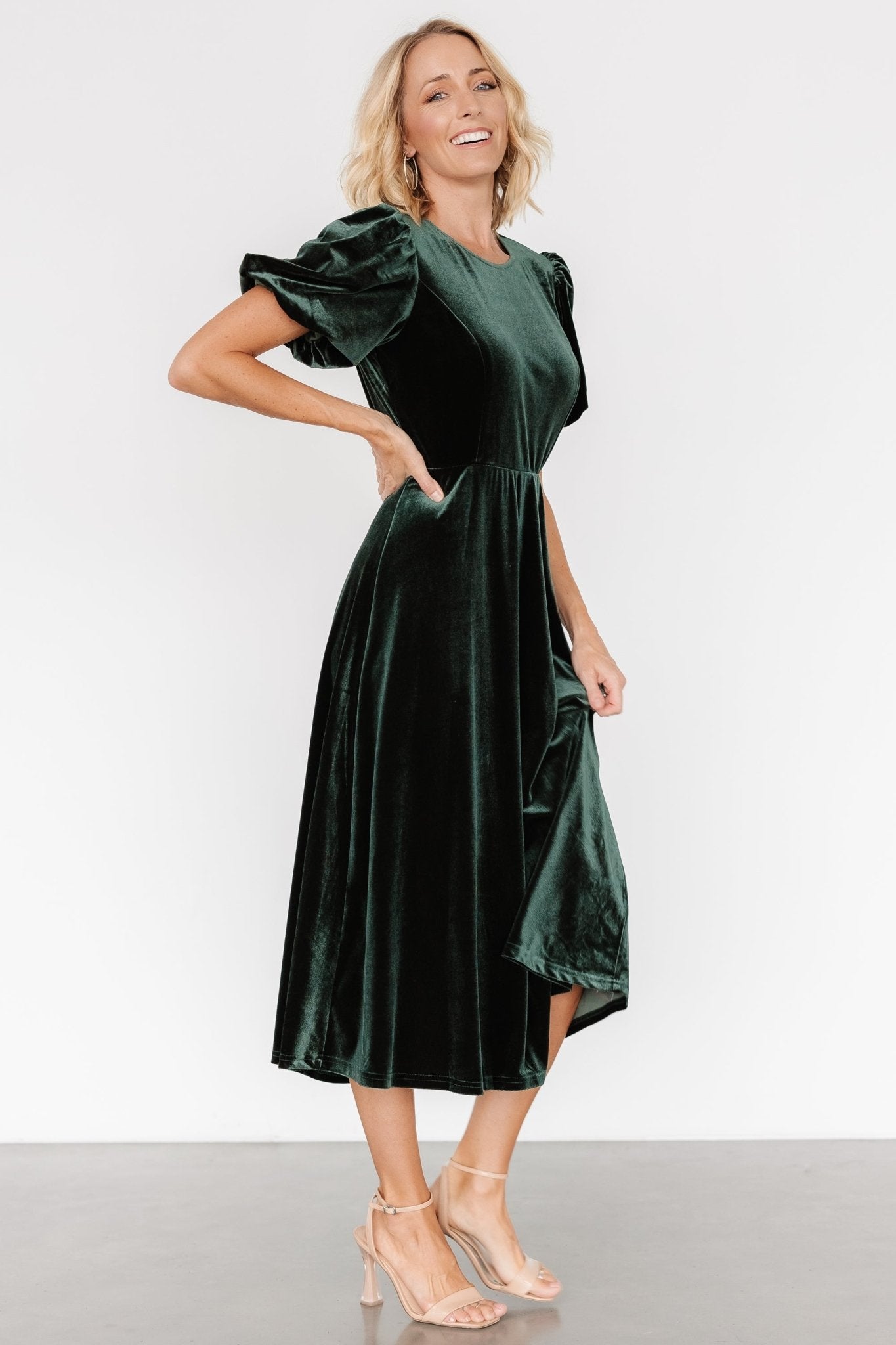 Nita Velvet Midi Dress | Deep Green - Baltic Born