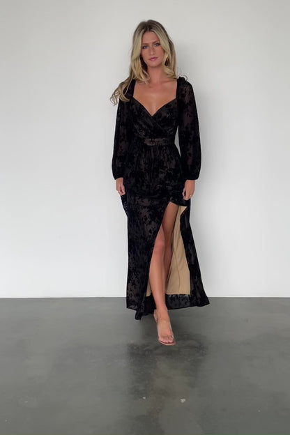 Mable Velvet Maxi Dress | Black