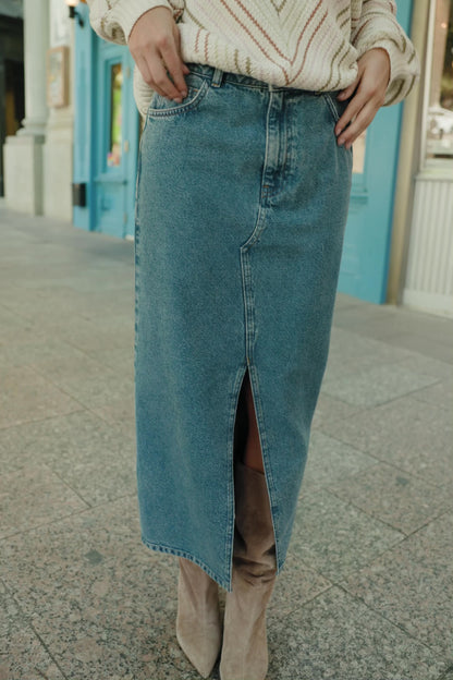 Aleksa Denim Midi Skirt | Medium Wash